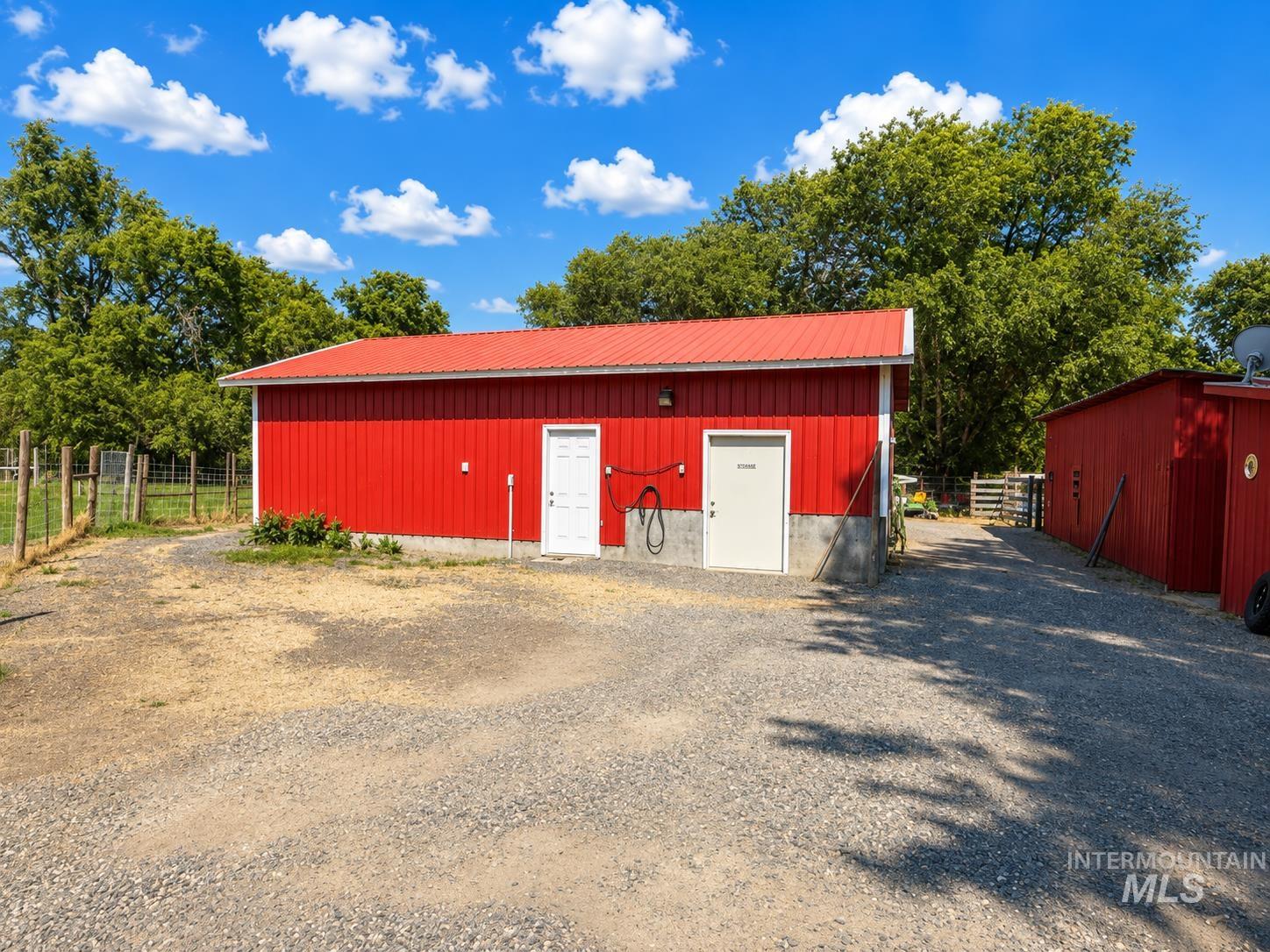 678 N Elmore Ave, Glenns Ferry, Idaho 83623, 4 Bedrooms, 2 Bathrooms, Residential For Sale, Price $599,000,MLS 98996247