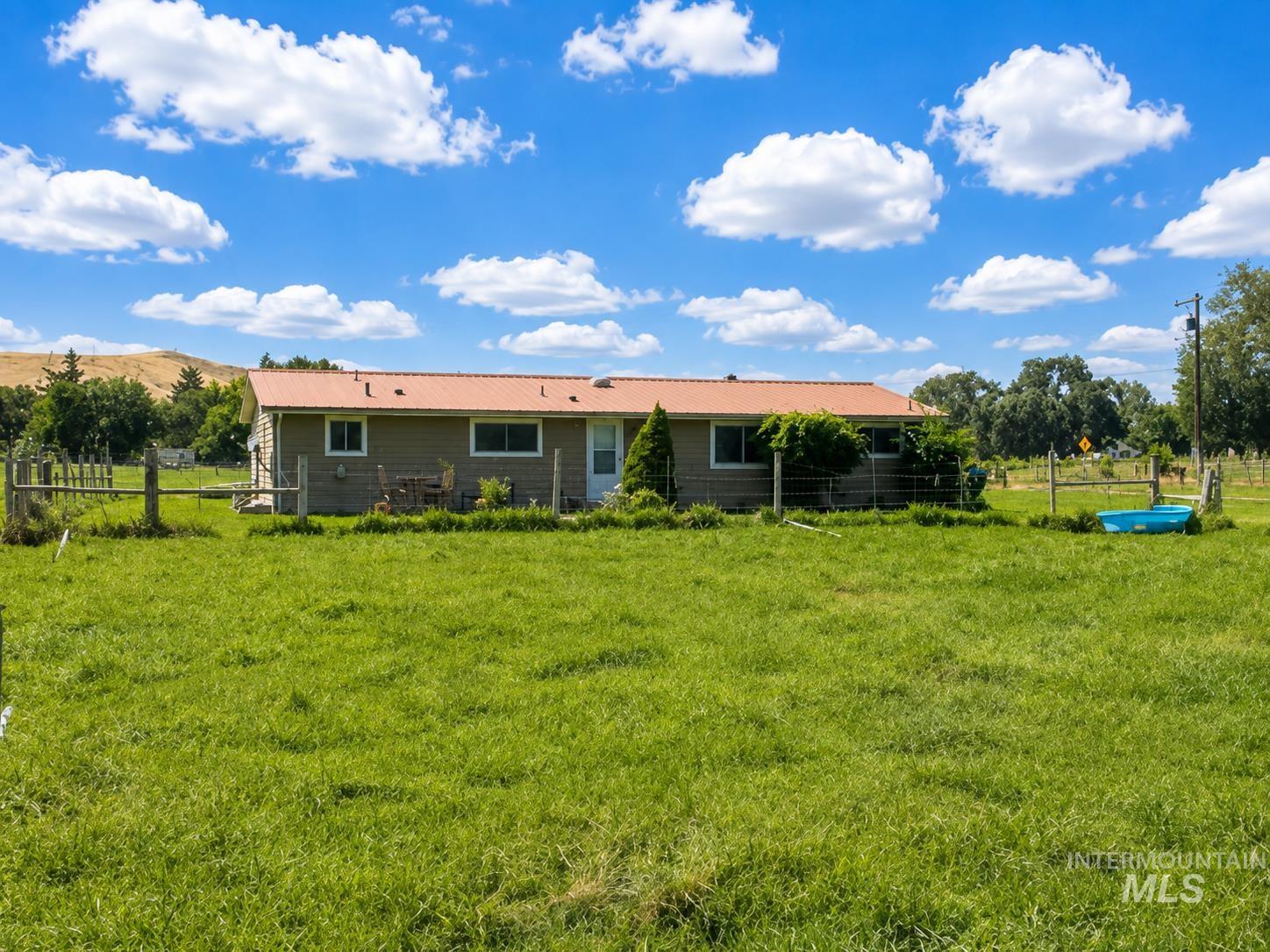 678 N Elmore Ave, Glenns Ferry, Idaho 83623, 4 Bedrooms, 2 Bathrooms, Residential For Sale, Price $599,000,MLS 98996247