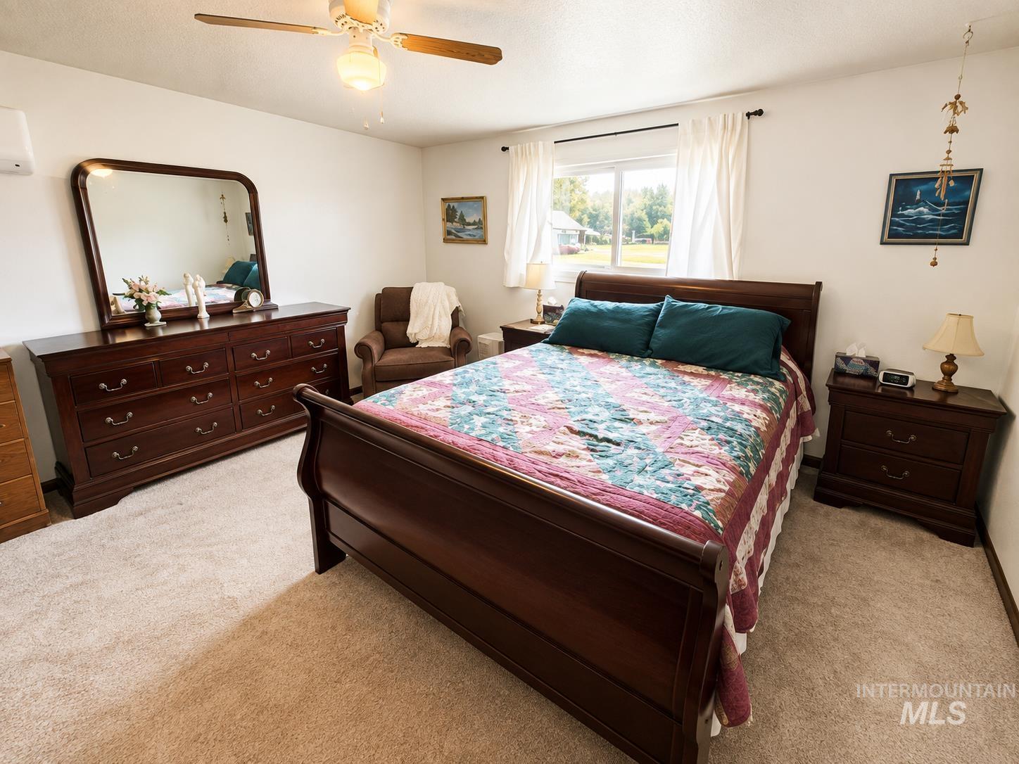 678 N Elmore Ave, Glenns Ferry, Idaho 83623, 4 Bedrooms, 2 Bathrooms, Residential For Sale, Price $599,000,MLS 98996247