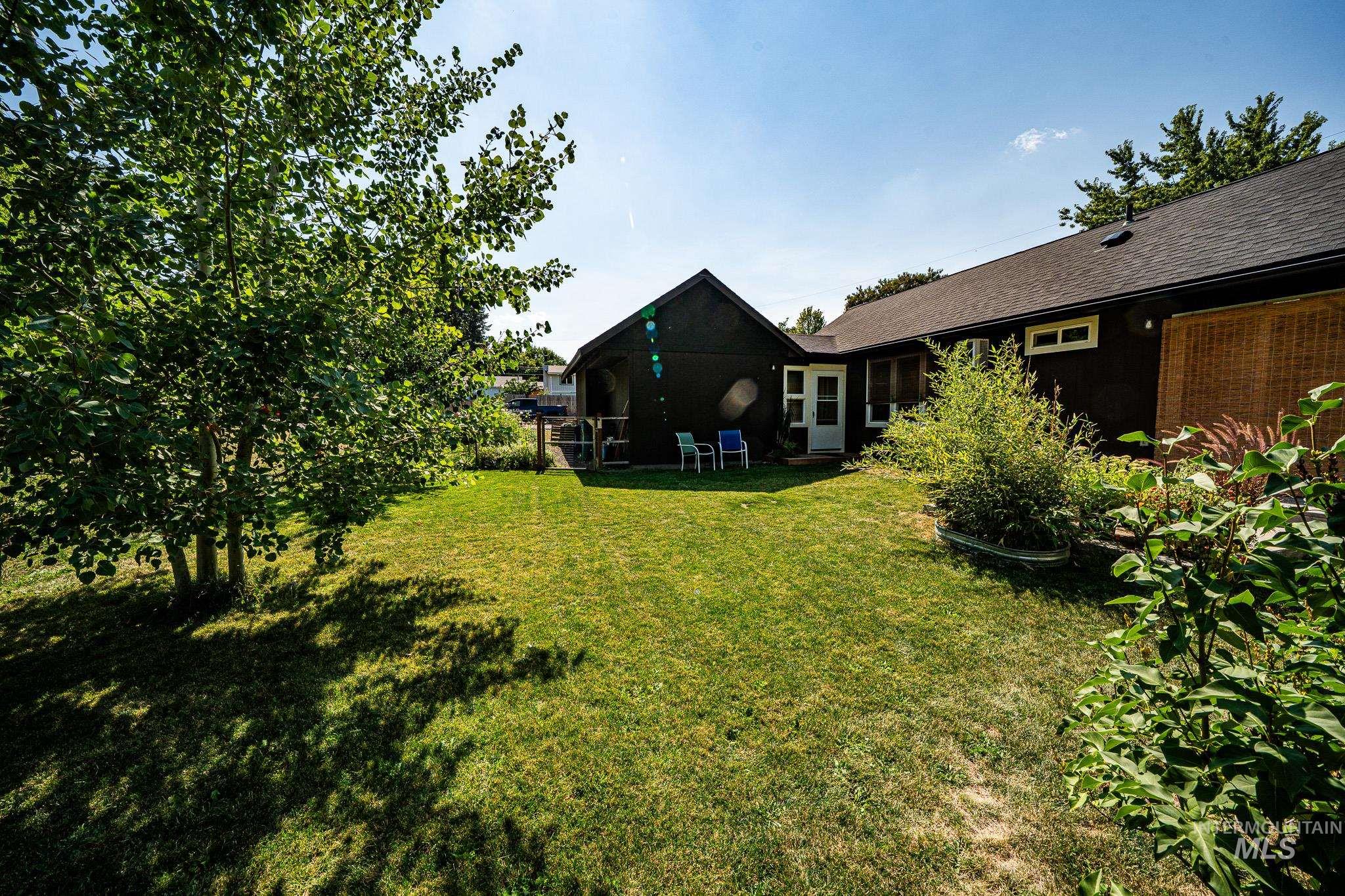121 W South 3rd Street, Grangeville, Idaho 83530, 1 Bedroom, 1 Bathroom, Residential For Sale, Price $229,000, 98996250
