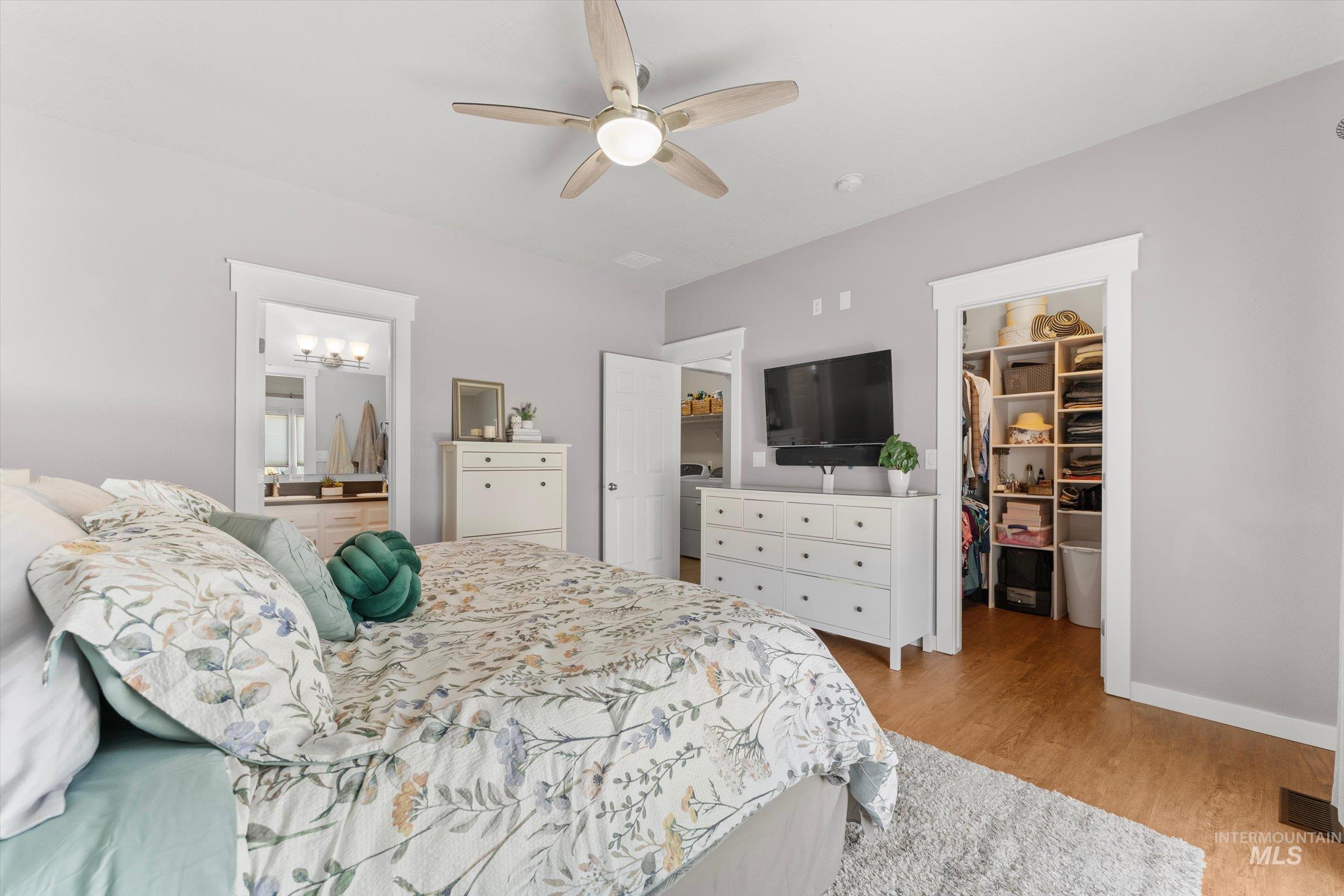 2790 W Forecast St, Meridian, Idaho 83642, 3 Bedrooms, 2 Bathrooms, Residential For Sale, Price $439,900,MLS 98996254