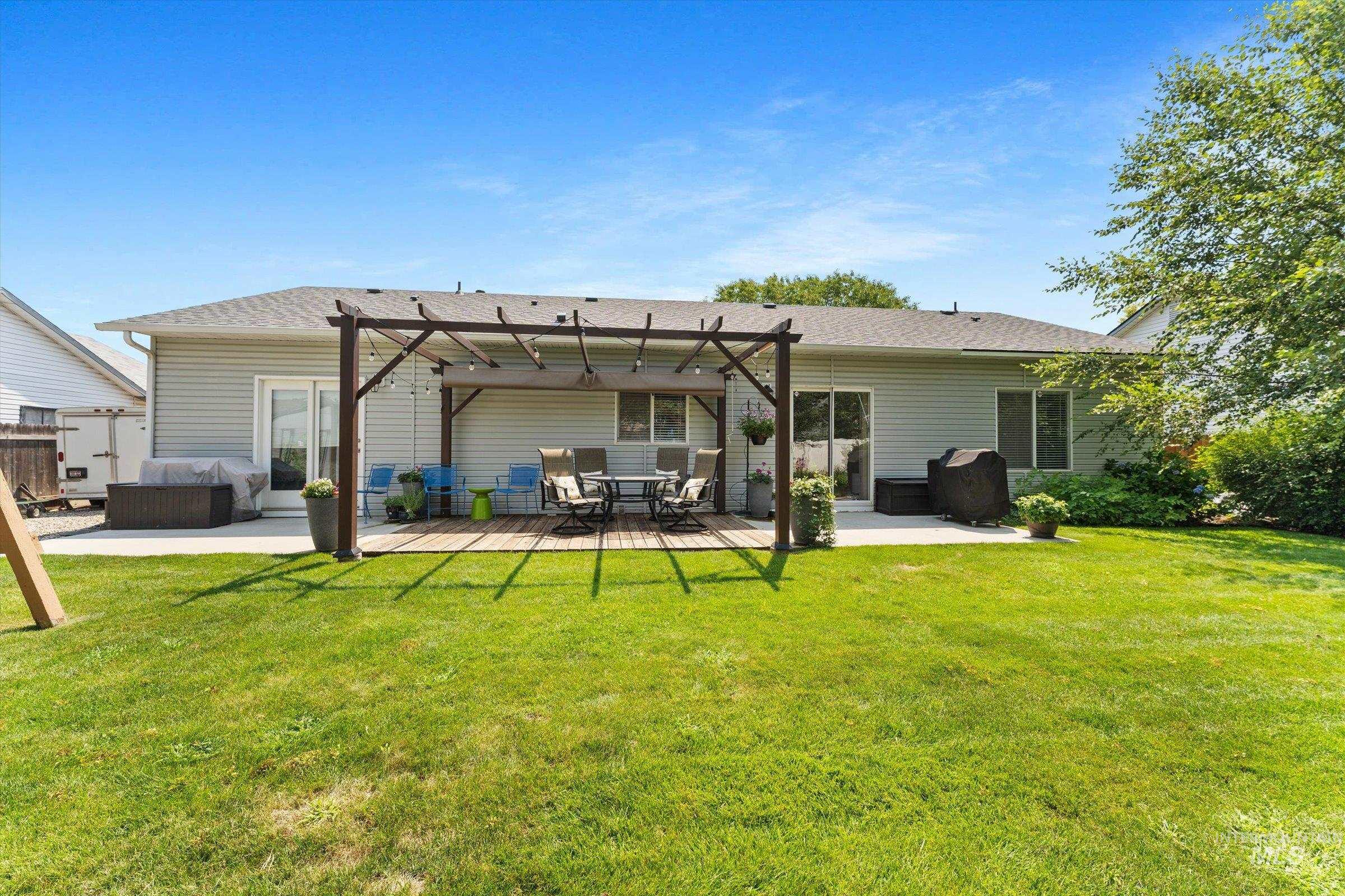 2790 W Forecast St, Meridian, Idaho 83642, 3 Bedrooms, 2 Bathrooms, Residential For Sale, Price $439,900,MLS 98996254