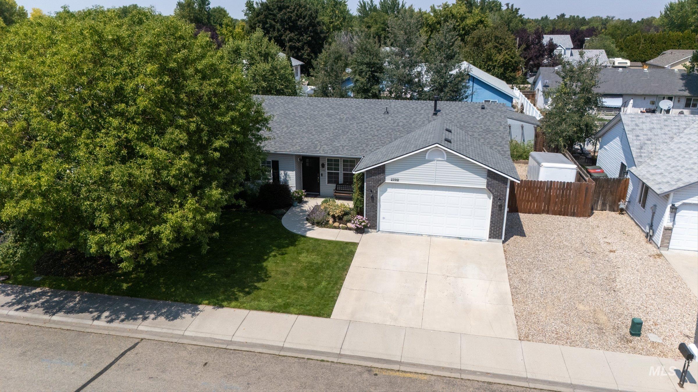 2790 W Forecast St, Meridian, Idaho 83642, 3 Bedrooms, 2 Bathrooms, Residential For Sale, Price $439,900,MLS 98996254