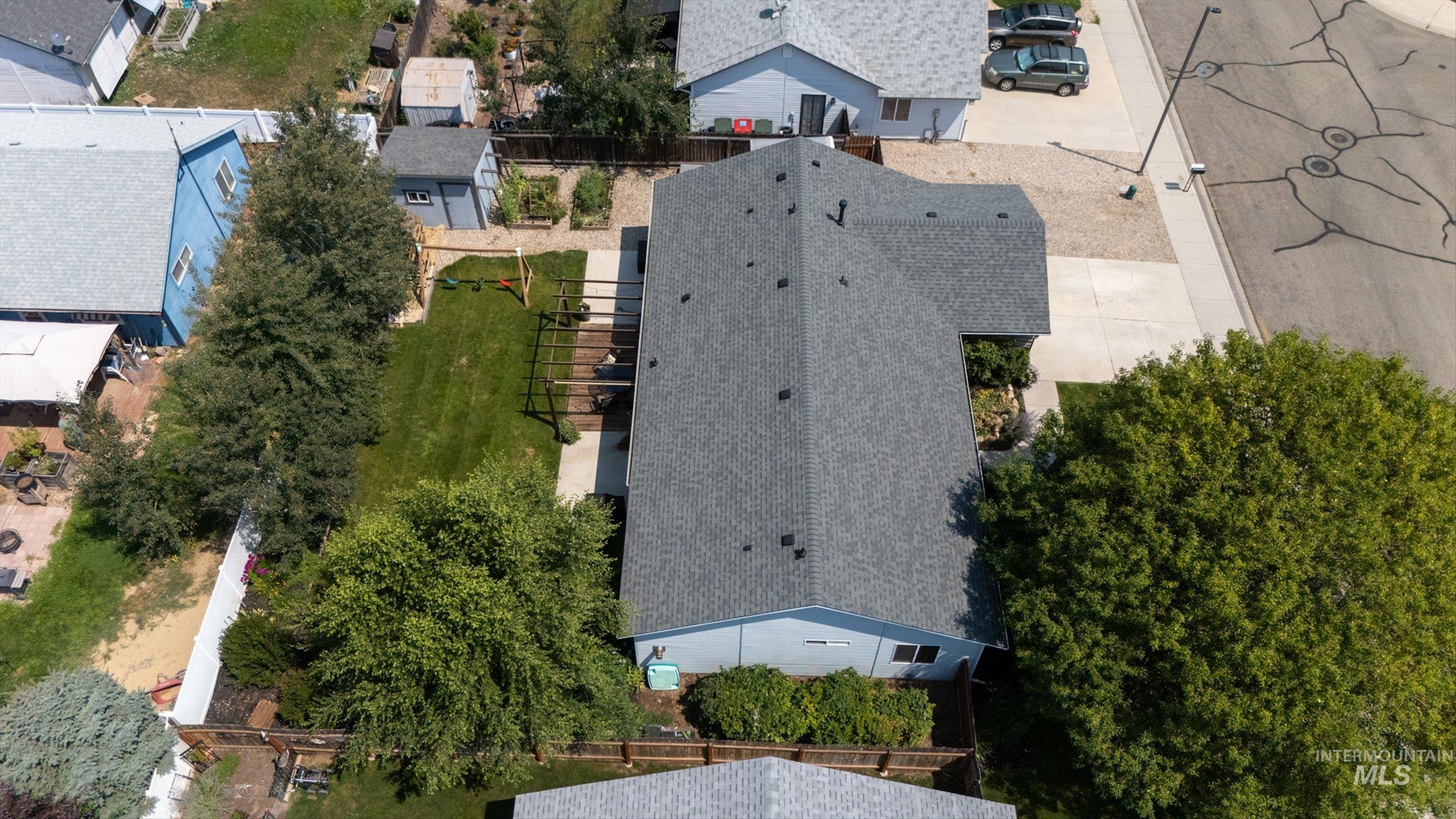 2790 W Forecast St, Meridian, Idaho 83642, 3 Bedrooms, 2 Bathrooms, Residential For Sale, Price $439,900,MLS 98996254