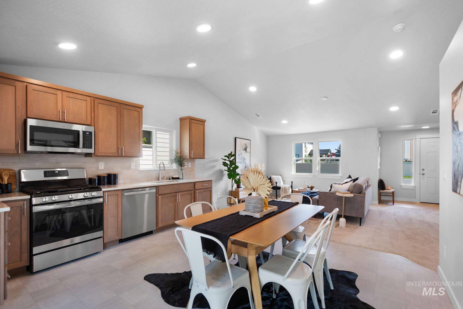 4141 S Harvest Creek Pl, Nampa, Idaho 83686, 3 Bedrooms, 2 Bathrooms, Residential For Sale, Price $362,990, 98996255