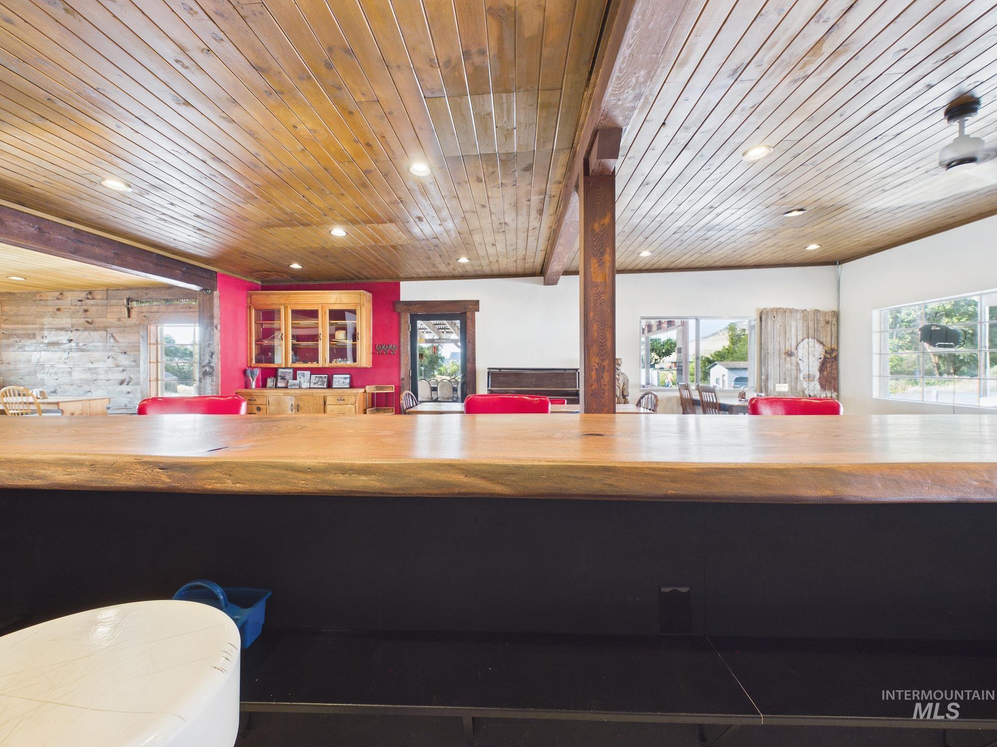 22001 Sweet Ola Hwy, Ola, Idaho 83657, 2 Bedrooms, Business/Commercial For Sale, Price $650,000,MLS 98996256