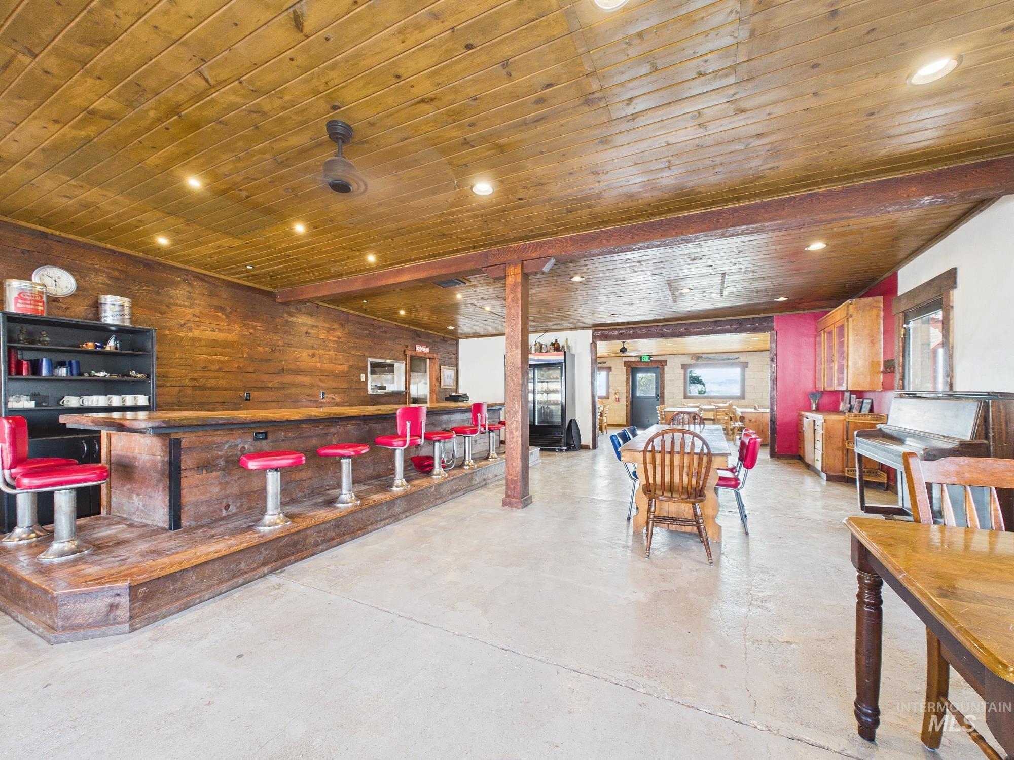 22001 Sweet Ola Hwy, Ola, Idaho 83657, 2 Bedrooms, Business/Commercial For Sale, Price $650,000,MLS 98996256
