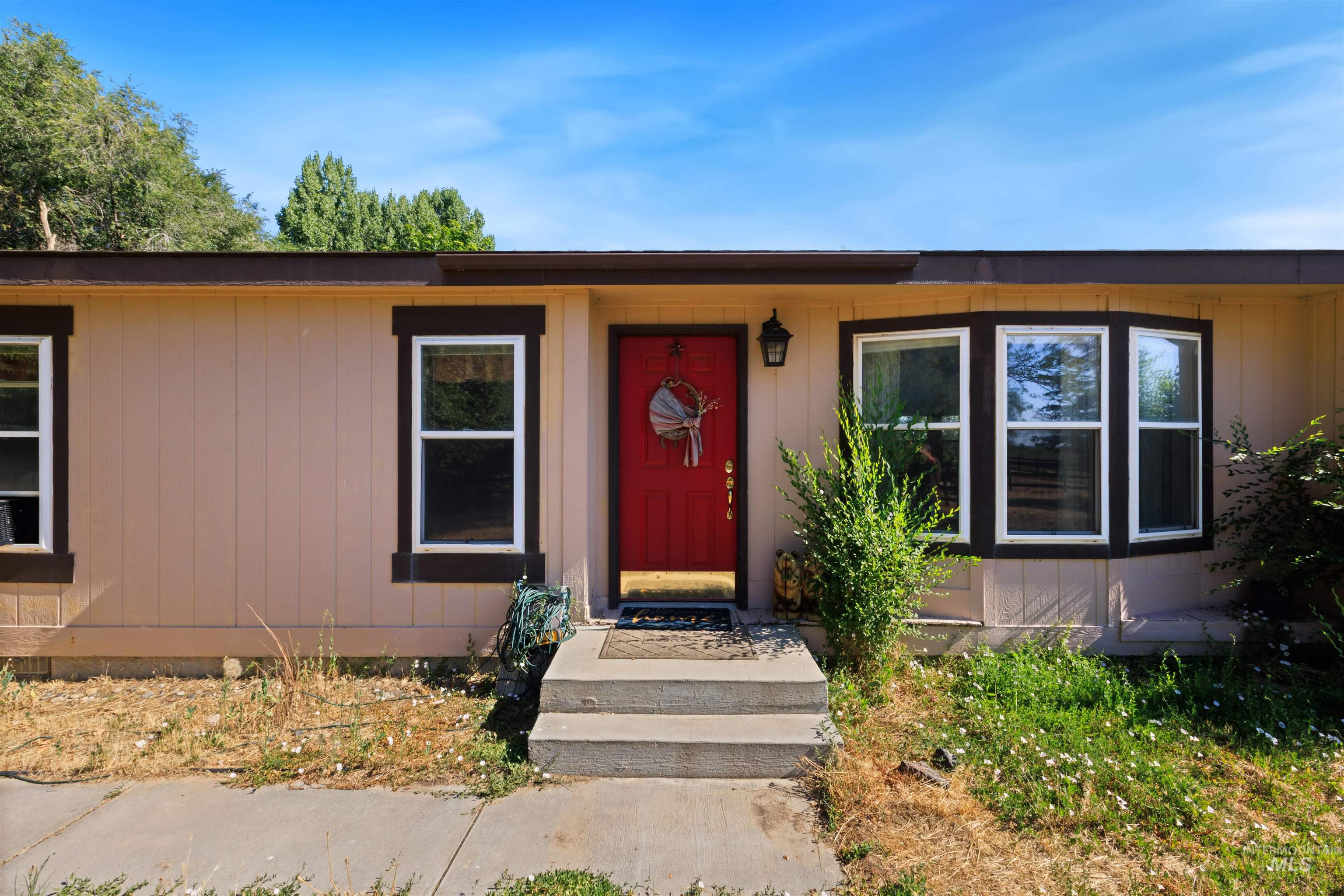 6470 Sunrise Ave, Nampa, Idaho 83686, 3 Bedrooms, 2 Bathrooms, Residential For Sale, Price $799,000, 98996257