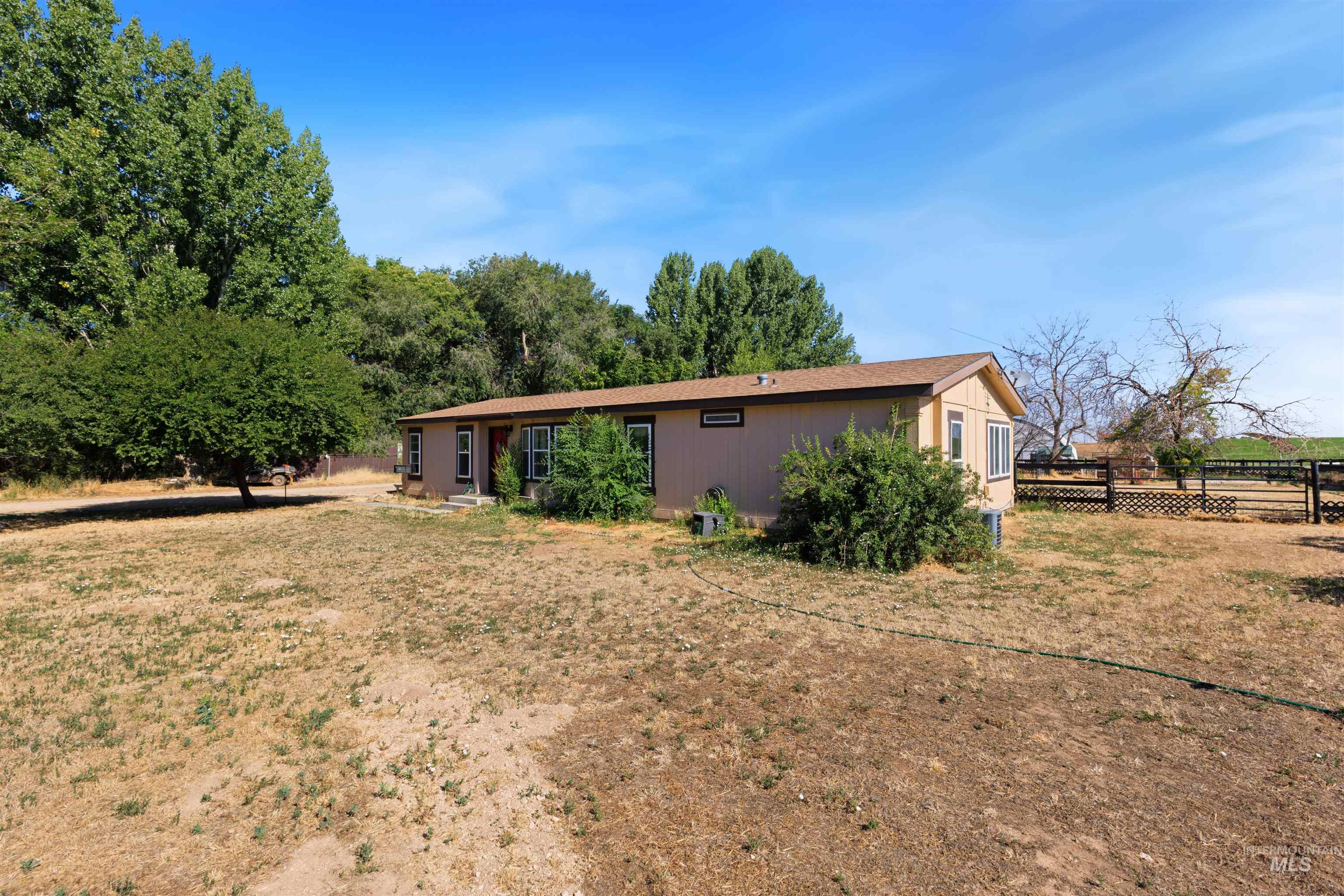 6470 Sunrise Ave, Nampa, Idaho 83686, 3 Bedrooms, 2 Bathrooms, Residential For Sale, Price $799,000, 98996257