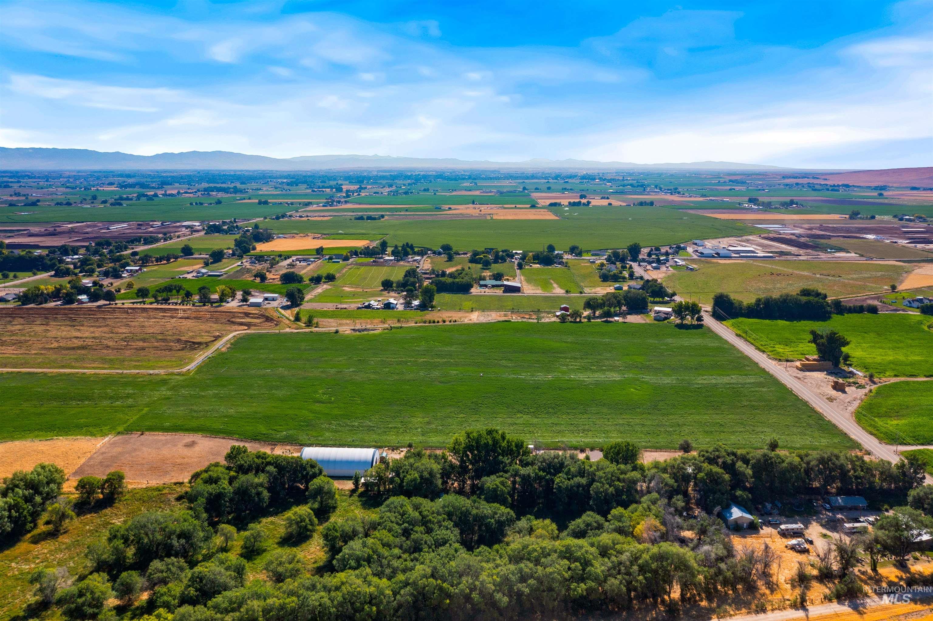 6470 Sunrise Ave, Nampa, Idaho 83686, 3 Bedrooms, 2 Bathrooms, Residential For Sale, Price $799,000, 98996257
