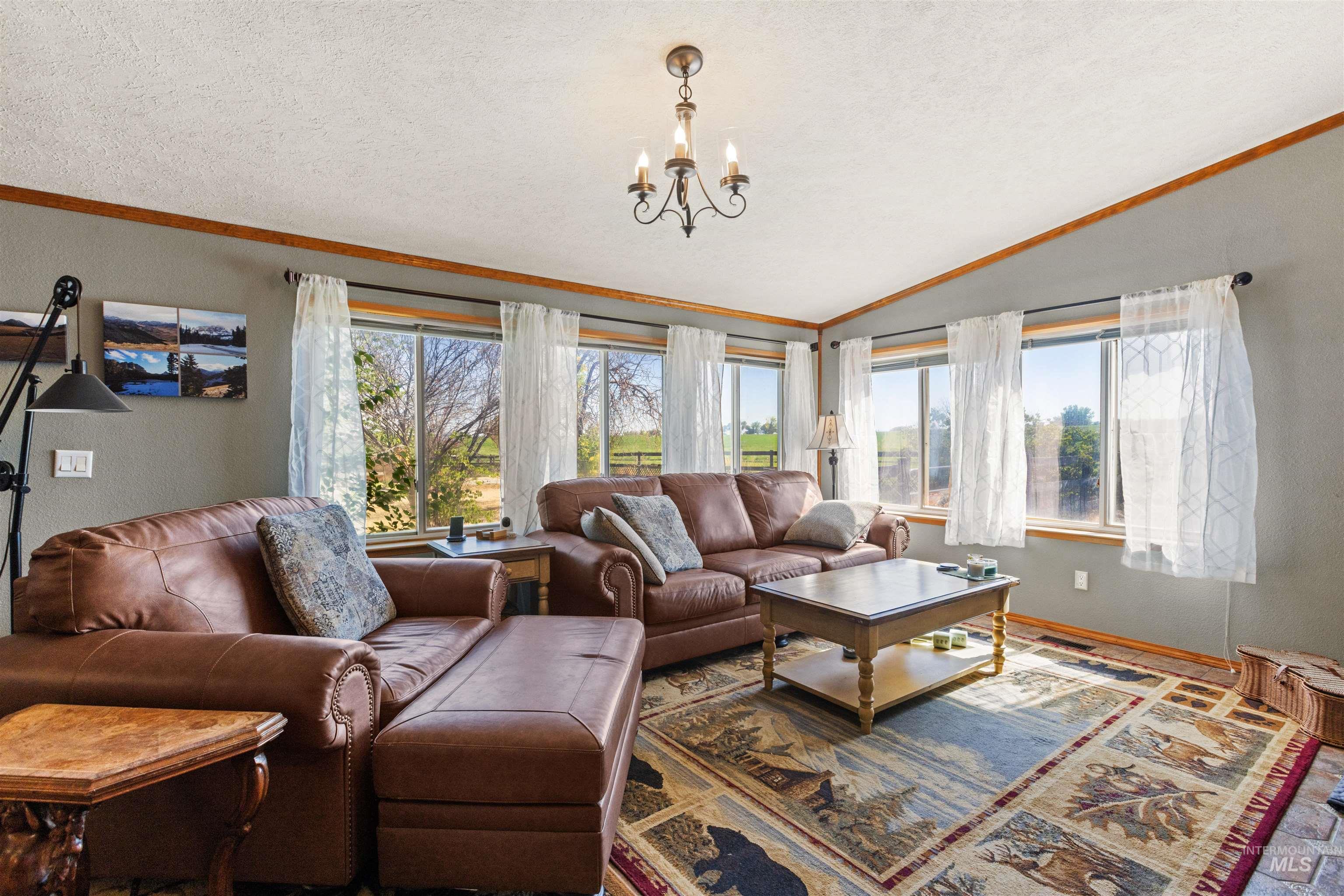 6470 Sunrise Ave, Nampa, Idaho 83686, 3 Bedrooms, 2 Bathrooms, Residential For Sale, Price $799,000, 98996257