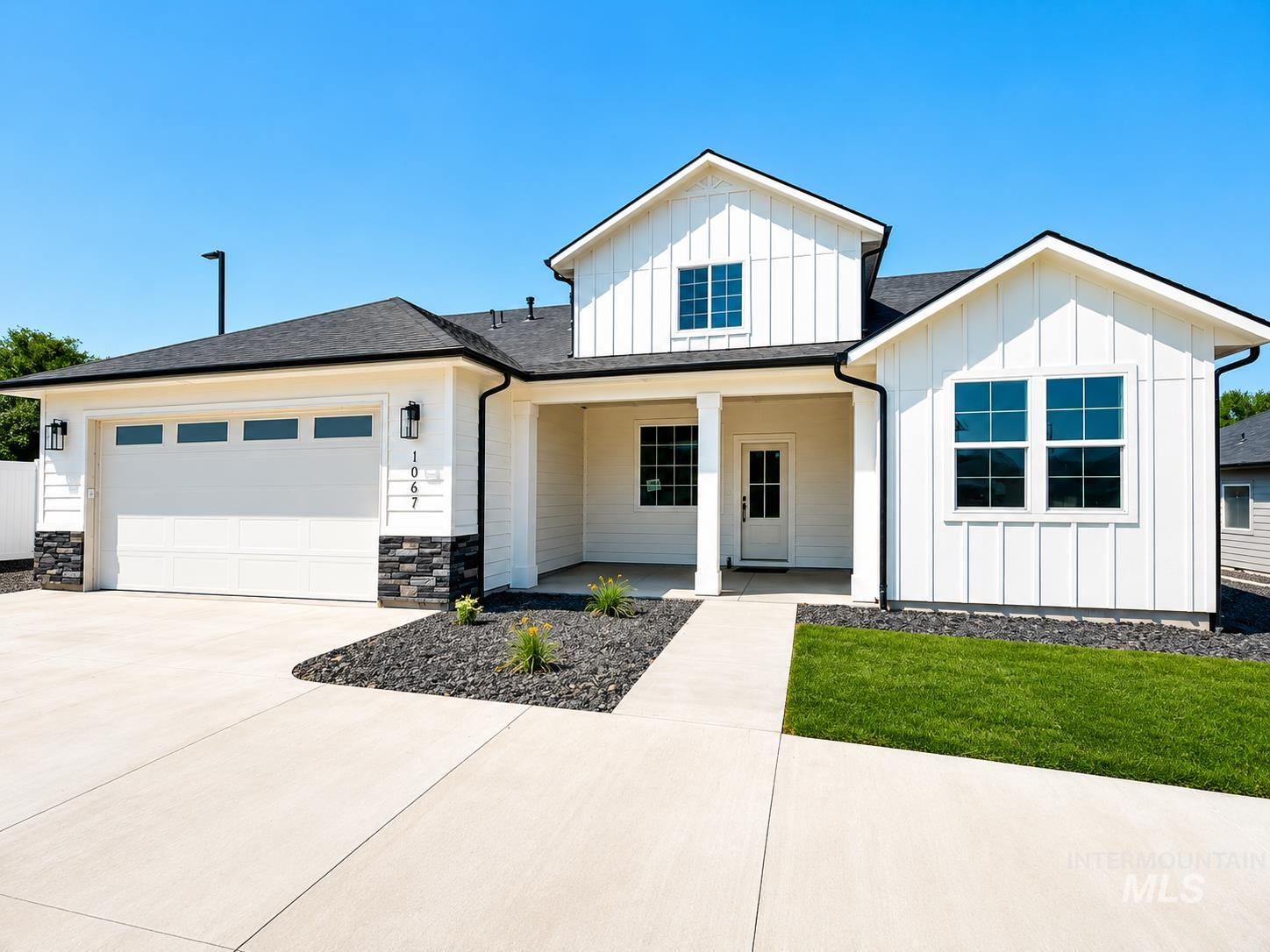 1067 W Afton Pl, Kuna, Idaho 83634, 4 Bedrooms, 2.5 Bathrooms, Residential For Sale, Price $625,800, 98996260