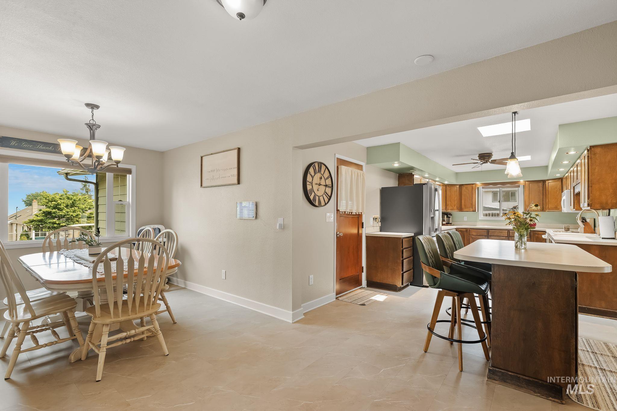 1734 Burrell Ave, Lewiston, Idaho 83501, 4 Bedrooms, 2 Bathrooms, Residential For Sale, Price $599,900, 98996261