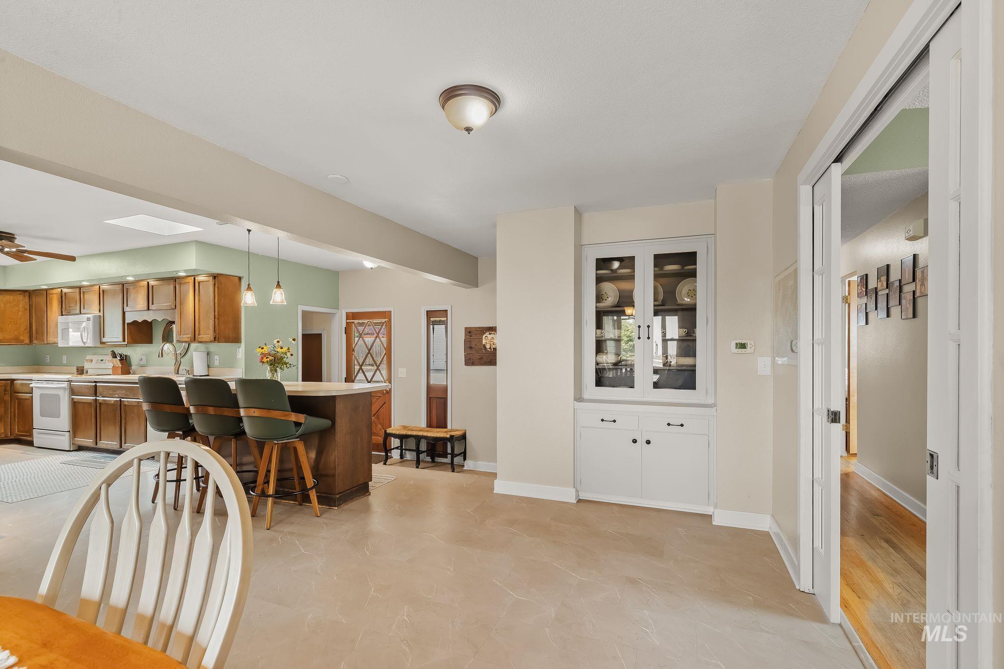 1734 Burrell Ave, Lewiston, Idaho 83501, 4 Bedrooms, 2 Bathrooms, Residential For Sale, Price $599,900, 98996261