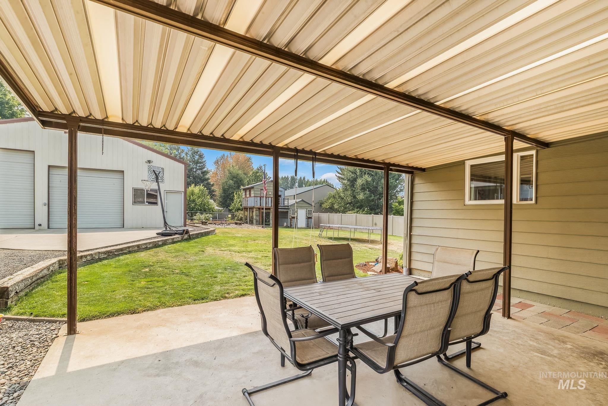 1734 Burrell Ave, Lewiston, Idaho 83501, 4 Bedrooms, 2 Bathrooms, Residential For Sale, Price $599,900, 98996261