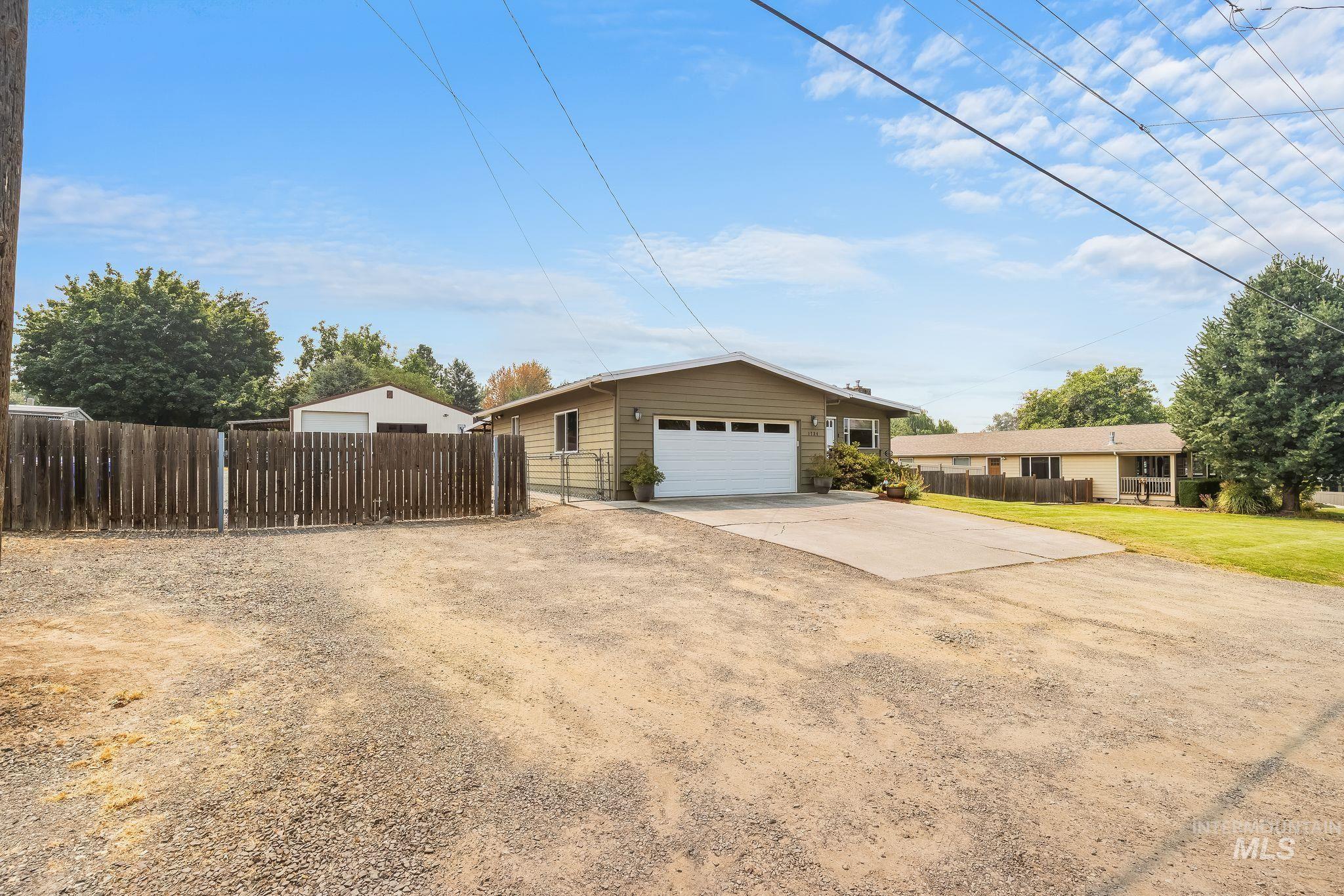 1734 Burrell Ave, Lewiston, Idaho 83501, 4 Bedrooms, 2 Bathrooms, Residential For Sale, Price $599,900, 98996261