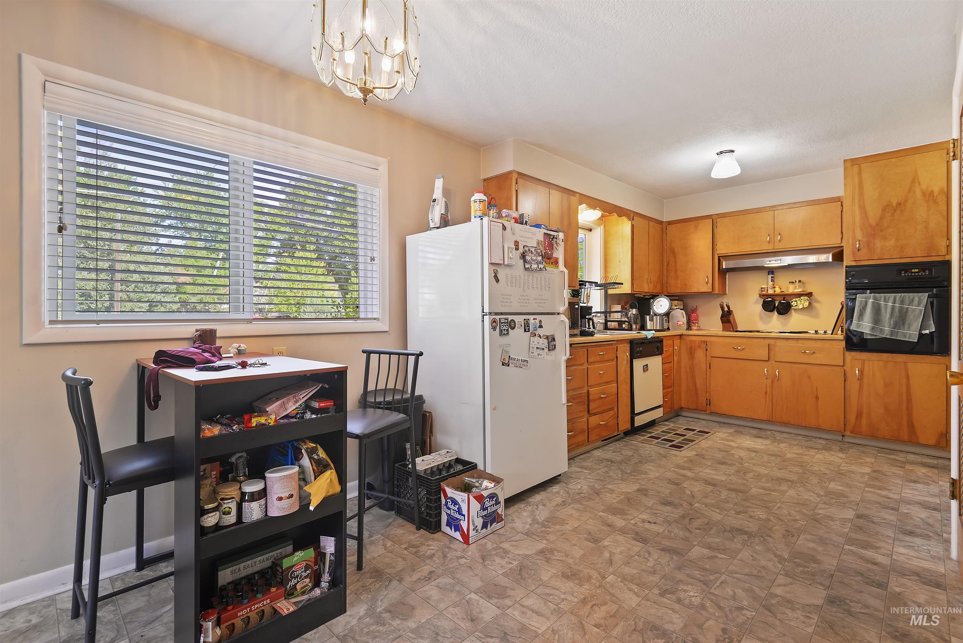 1206 S Owyhee St., Boise, Idaho 83705, 2 Bedrooms, 1 Bathroom, Residential Income For Sale, Price $725,000,MLS 98996262