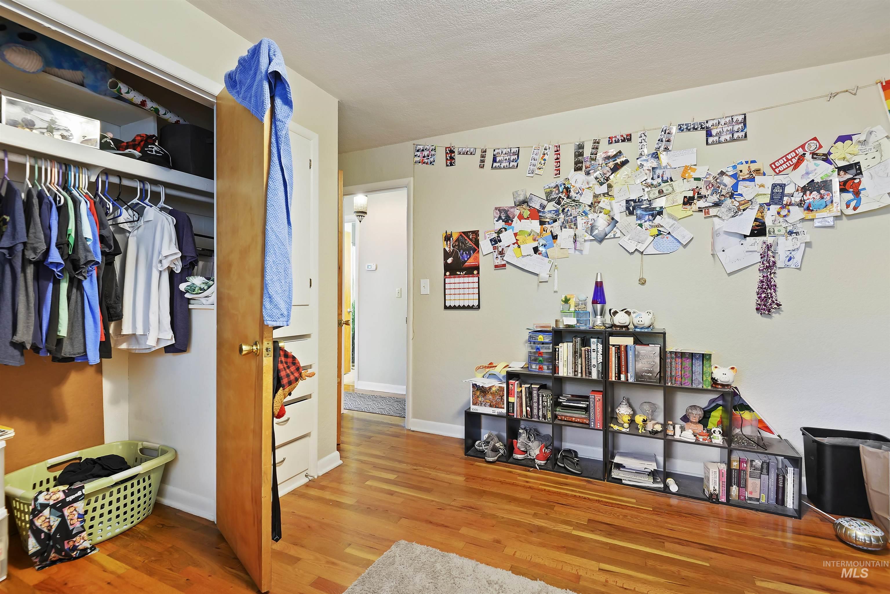 1206 S Owyhee St., Boise, Idaho 83705, 2 Bedrooms, 1 Bathroom, Residential Income For Sale, Price $725,000,MLS 98996262