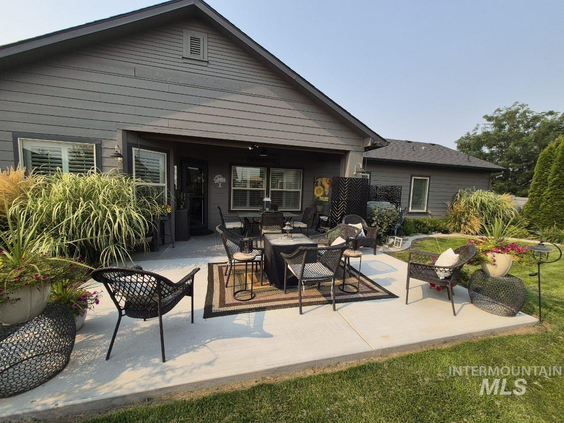 4805 Middlesboro Way, Caldwell, Idaho 83607, 3 Bedrooms, 2 Bathrooms, Residential For Sale, Price $579,999,MLS 98996266