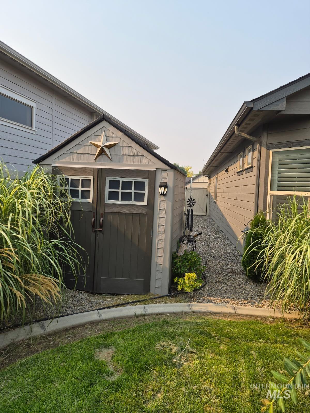 4805 Middlesboro Way, Caldwell, Idaho 83607, 3 Bedrooms, 2 Bathrooms, Residential For Sale, Price $579,999,MLS 98996266