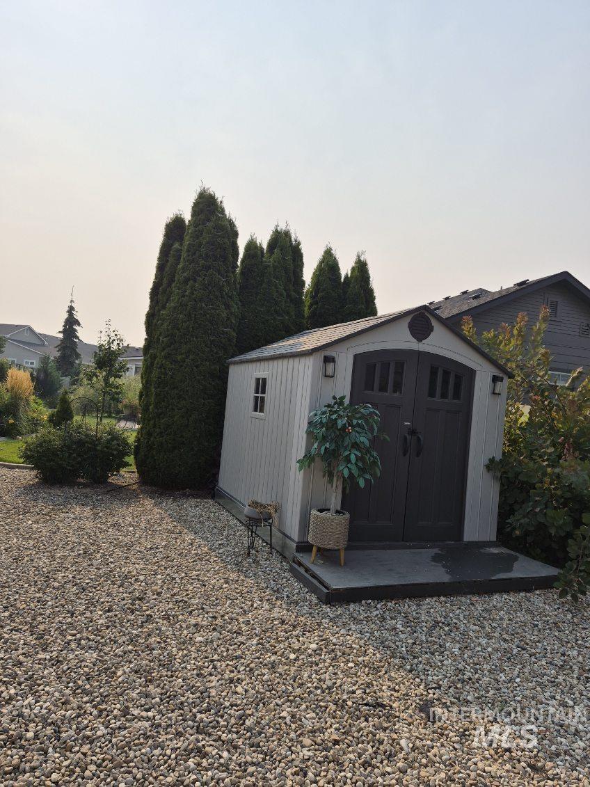 4805 Middlesboro Way, Caldwell, Idaho 83607, 3 Bedrooms, 2 Bathrooms, Residential For Sale, Price $579,999,MLS 98996266
