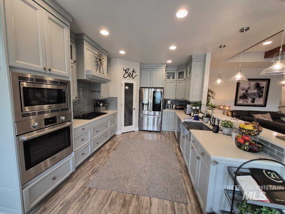 4805 Middlesboro Way, Caldwell, Idaho 83607, 3 Bedrooms, 2 Bathrooms, Residential For Sale, Price $579,999,MLS 98996266