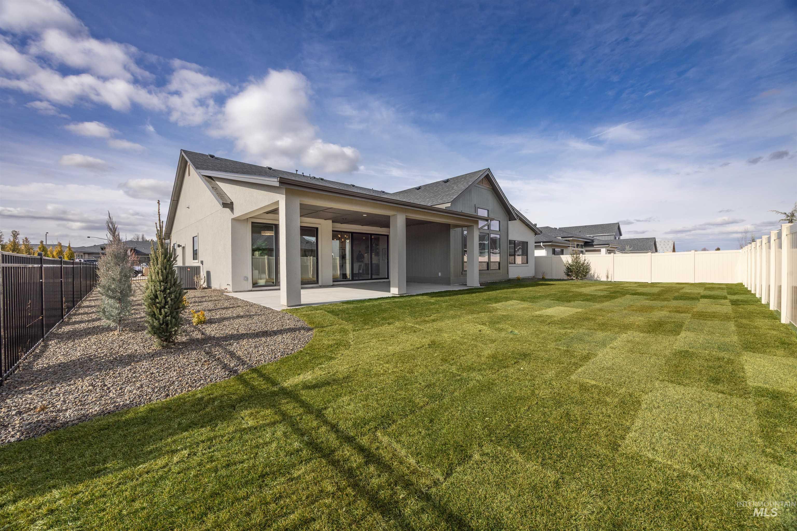 11787 S Besra Ln, Kuna, Idaho 83634, 3 Bedrooms, 2.5 Bathrooms, Residential For Sale, Price $969,900, 98996268