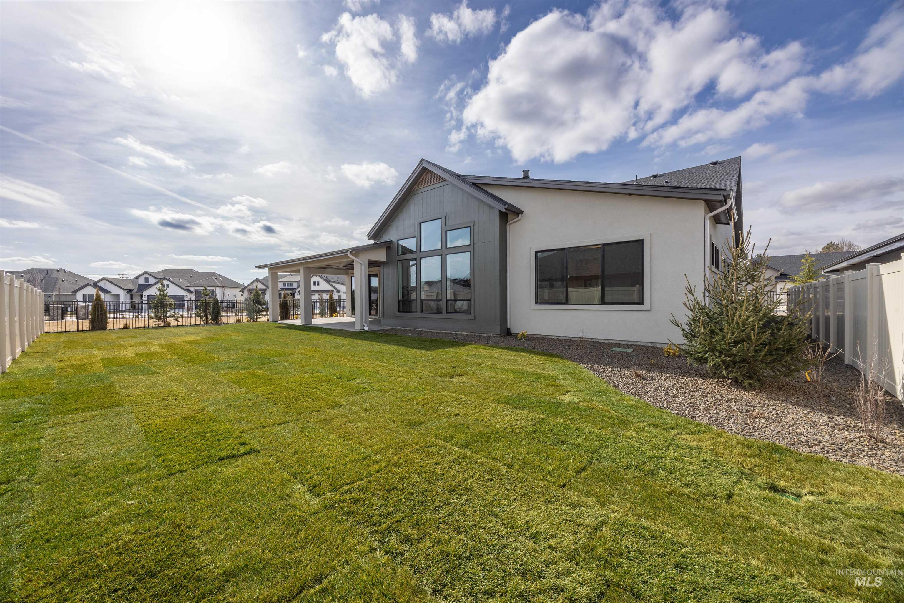 11787 S Besra Ln, Kuna, Idaho 83634, 3 Bedrooms, 2.5 Bathrooms, Residential For Sale, Price $969,900, 98996268