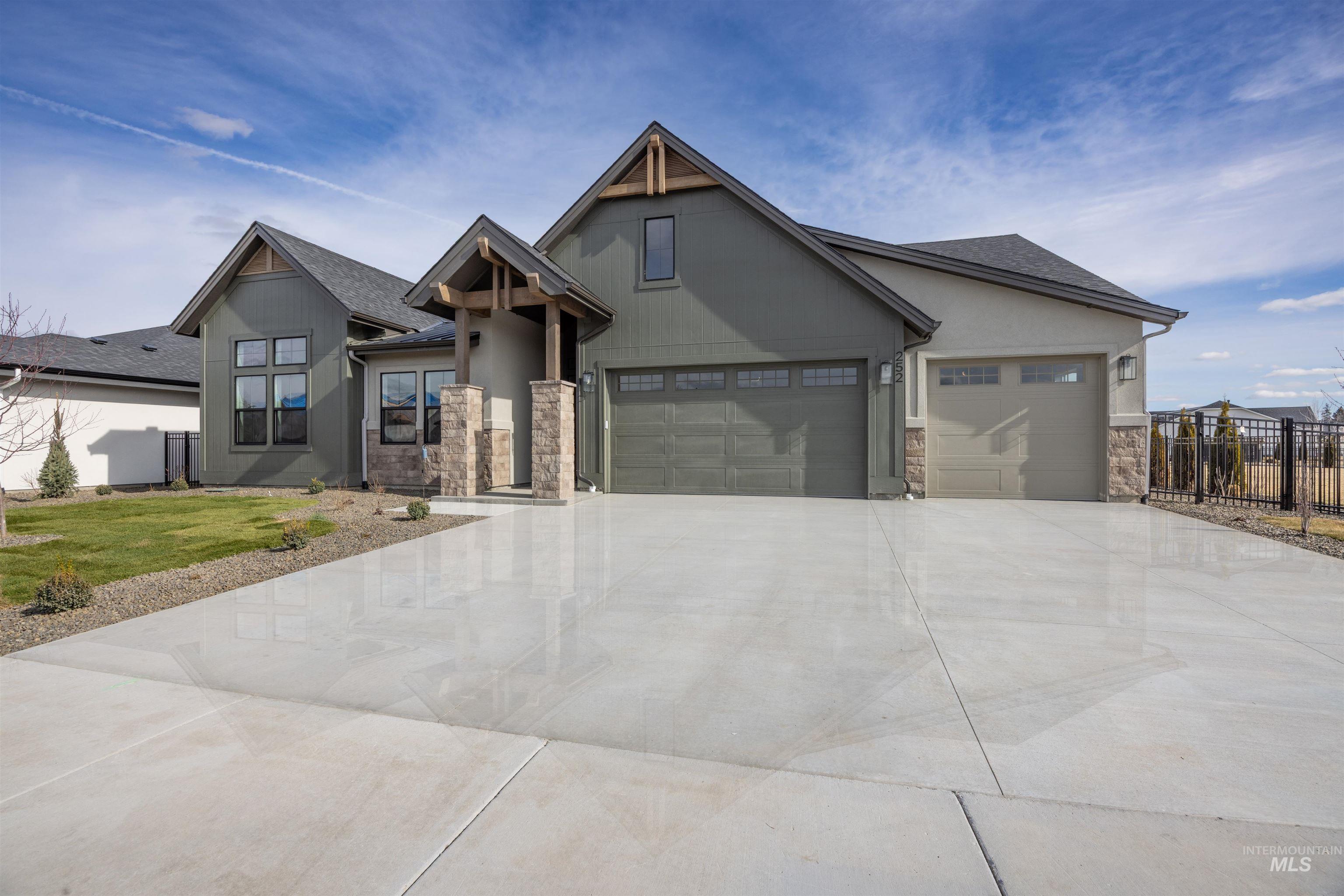 11787 S Besra Ln, Kuna, Idaho 83634, 3 Bedrooms, 2.5 Bathrooms, Residential For Sale, Price $969,900, 98996268