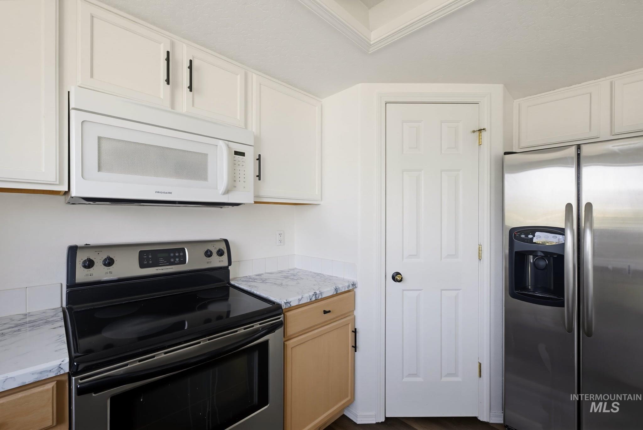 817 Settlers Dr, Caldwell, Idaho 83605, 3 Bedrooms, 2 Bathrooms, Residential For Sale, Price $348,000, 98996272