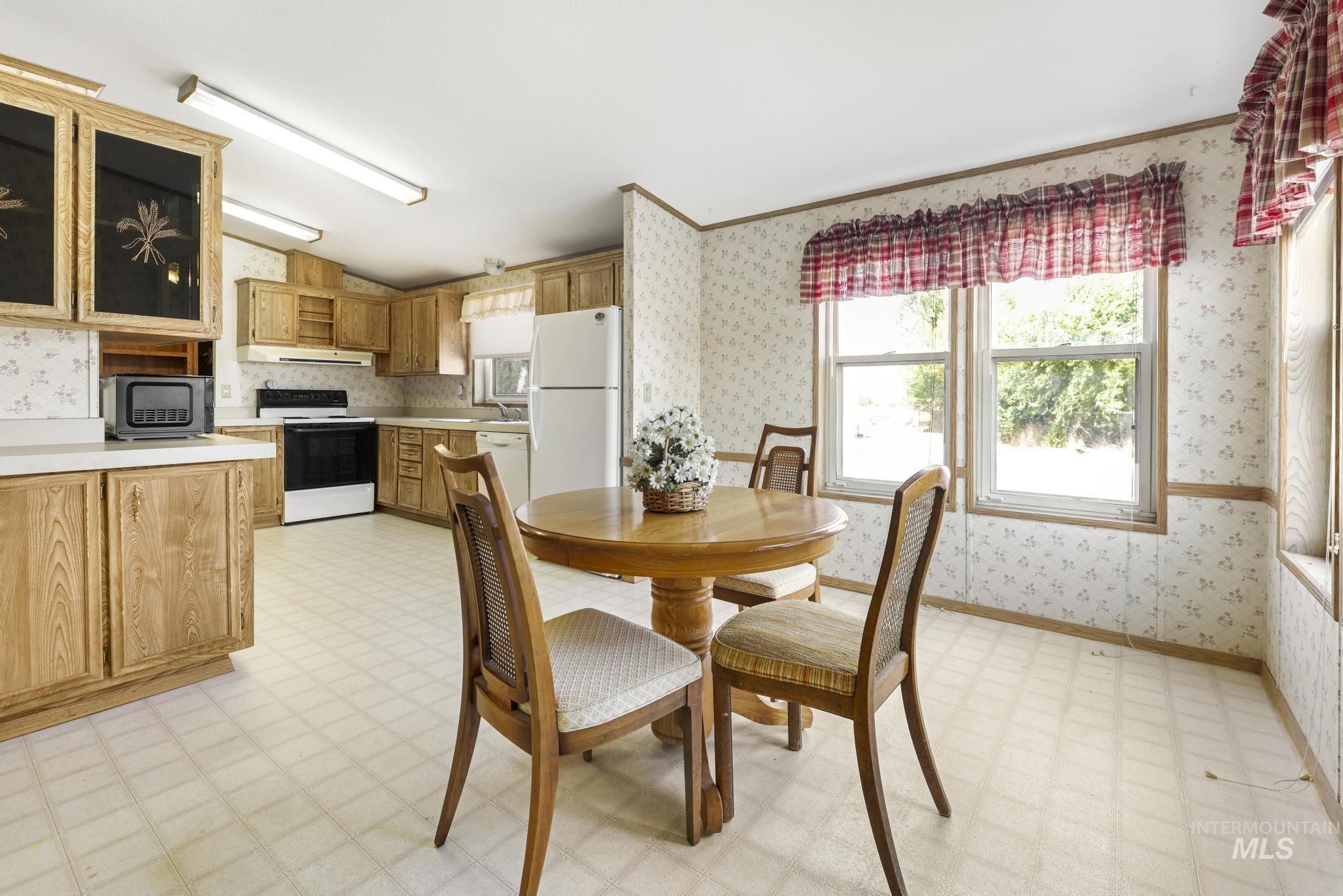 1506 E 4150 N, Buhl, Idaho 83316, 3 Bedrooms, 2 Bathrooms, Residential For Sale, Price $340,000, 98996273
