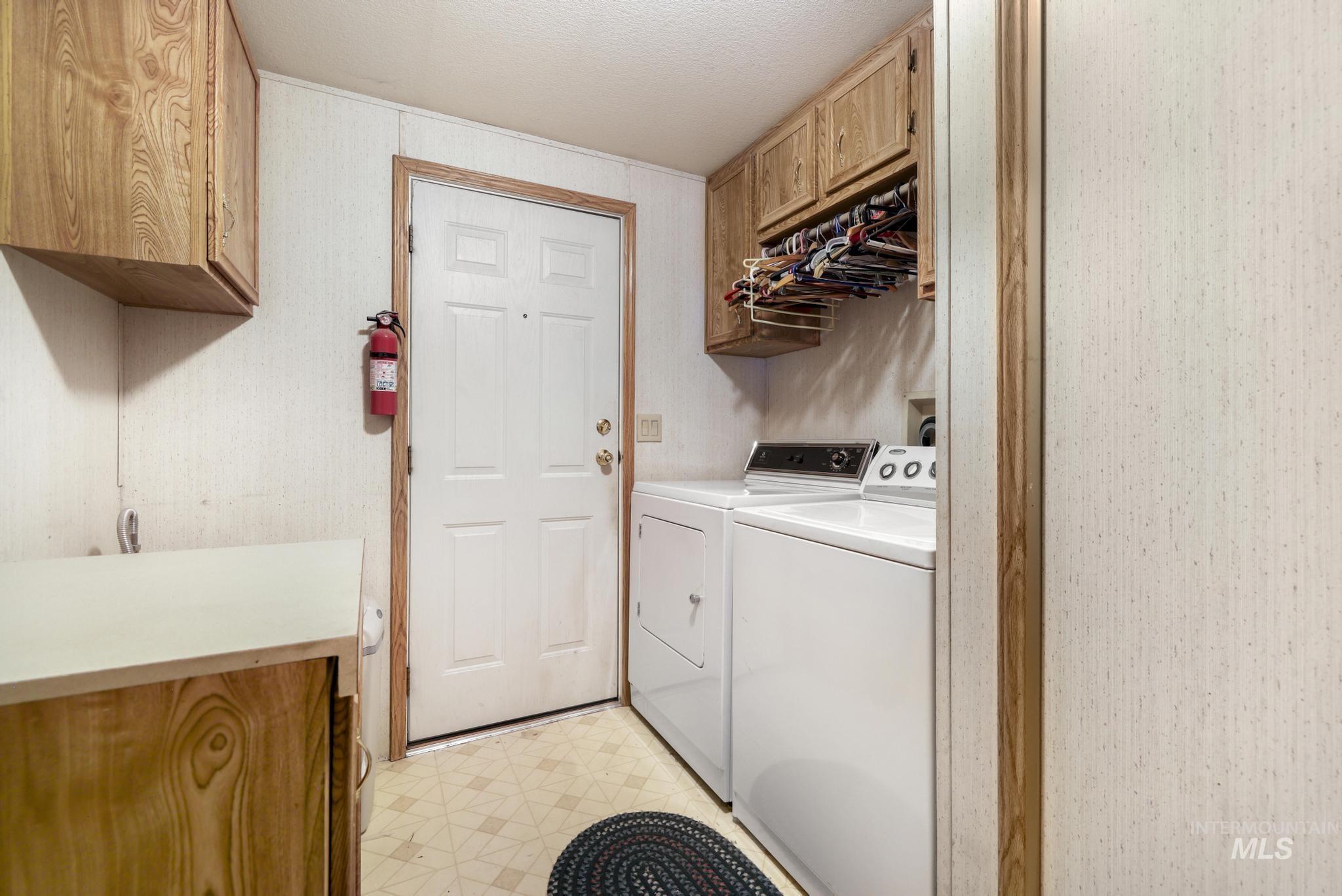 1506 E 4150 N, Buhl, Idaho 83316, 3 Bedrooms, 2 Bathrooms, Residential For Sale, Price $340,000, 98996273