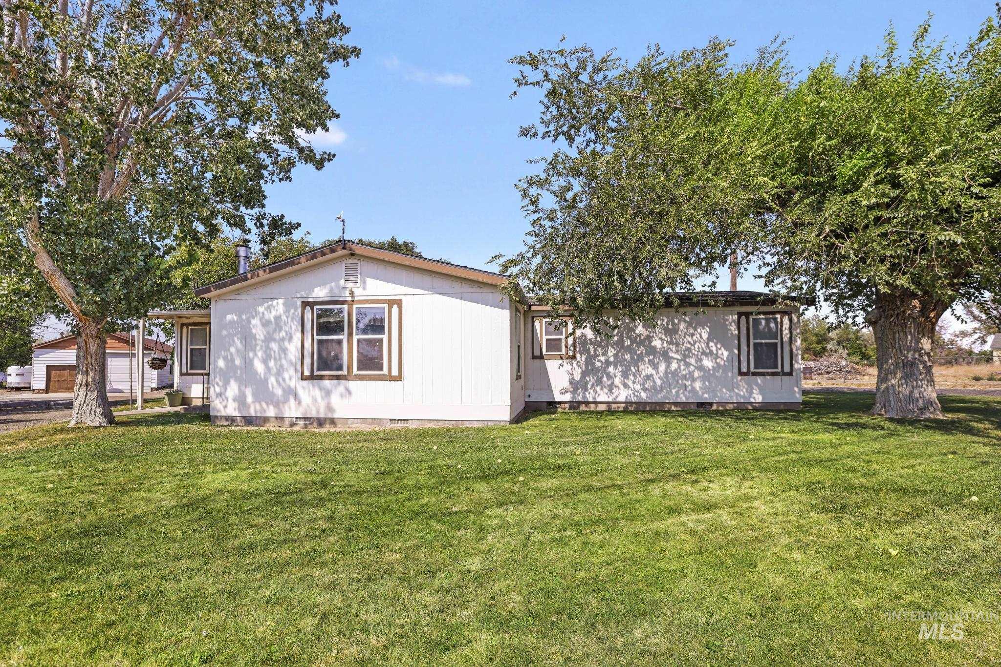 1506 E 4150 N, Buhl, Idaho 83316, 3 Bedrooms, 2 Bathrooms, Residential For Sale, Price $340,000, 98996273