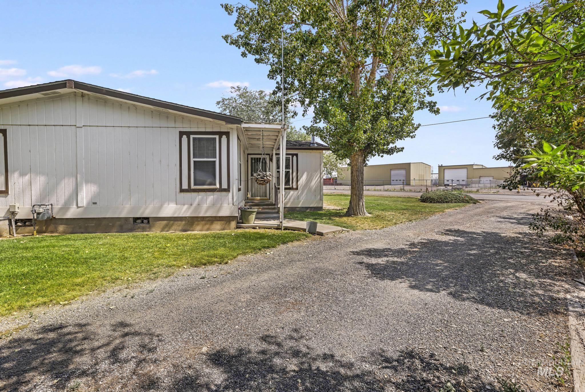 1506 E 4150 N, Buhl, Idaho 83316, 3 Bedrooms, 2 Bathrooms, Residential For Sale, Price $340,000, 98996273