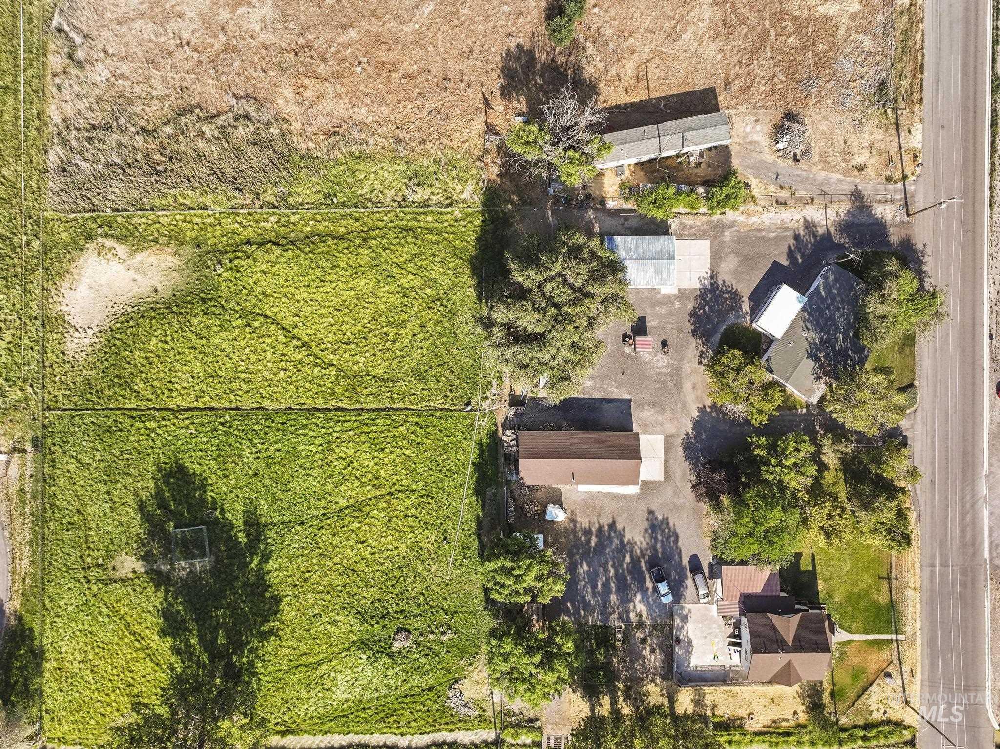 1506 E 4150 N, Buhl, Idaho 83316, 3 Bedrooms, 2 Bathrooms, Residential For Sale, Price $340,000, 98996273