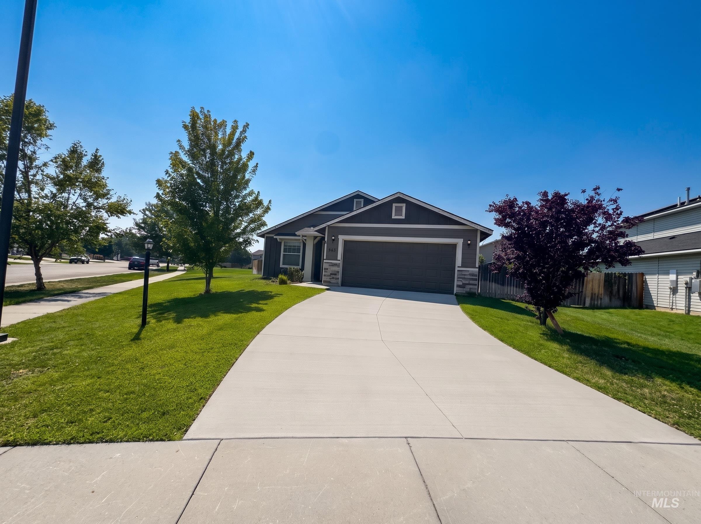 543 Forty Niner Ct, Middleton, Idaho 83644, 3 Bedrooms, 2 Bathrooms, Residential For Sale, Price $390,000, 98996277