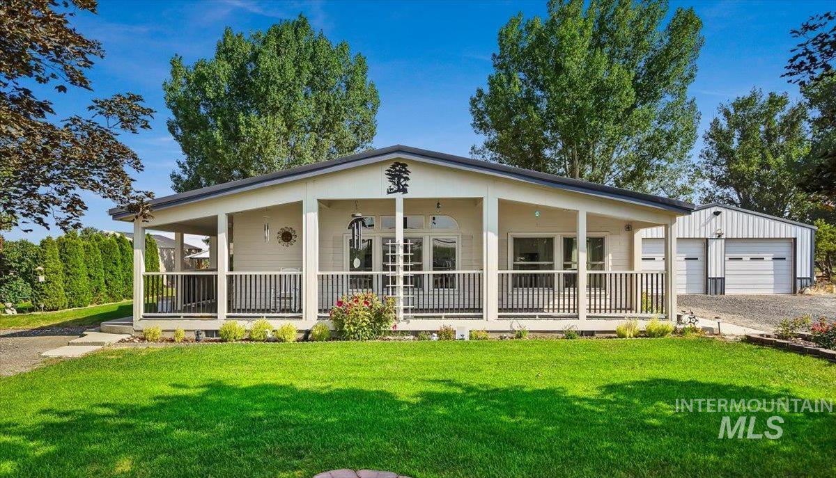 2048 E 3050 S, Wendell, Idaho 83355, 3 Bedrooms, 2 Bathrooms, Residential For Sale, Price $514,999, 98996278