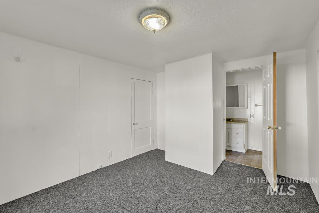 220 Kootenai Ave, Richfield, Idaho 83349, 3 Bedrooms, 1 Bathroom, Residential For Sale, Price $300,000, 98996286