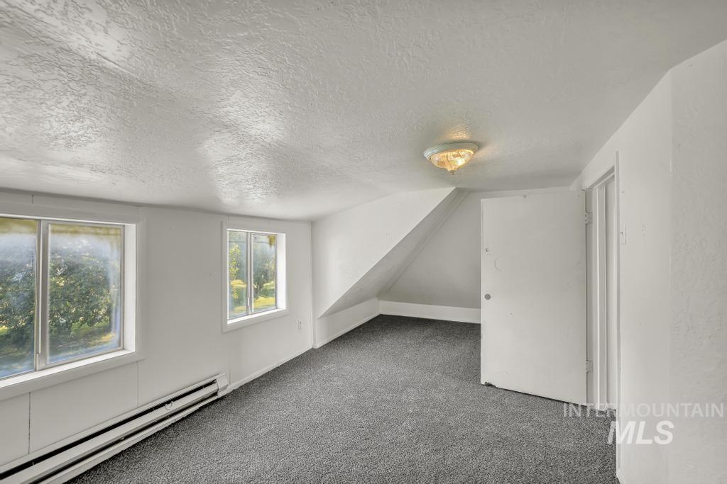 220 Kootenai Ave, Richfield, Idaho 83349, 3 Bedrooms, 1 Bathroom, Residential For Sale, Price $300,000, 98996286