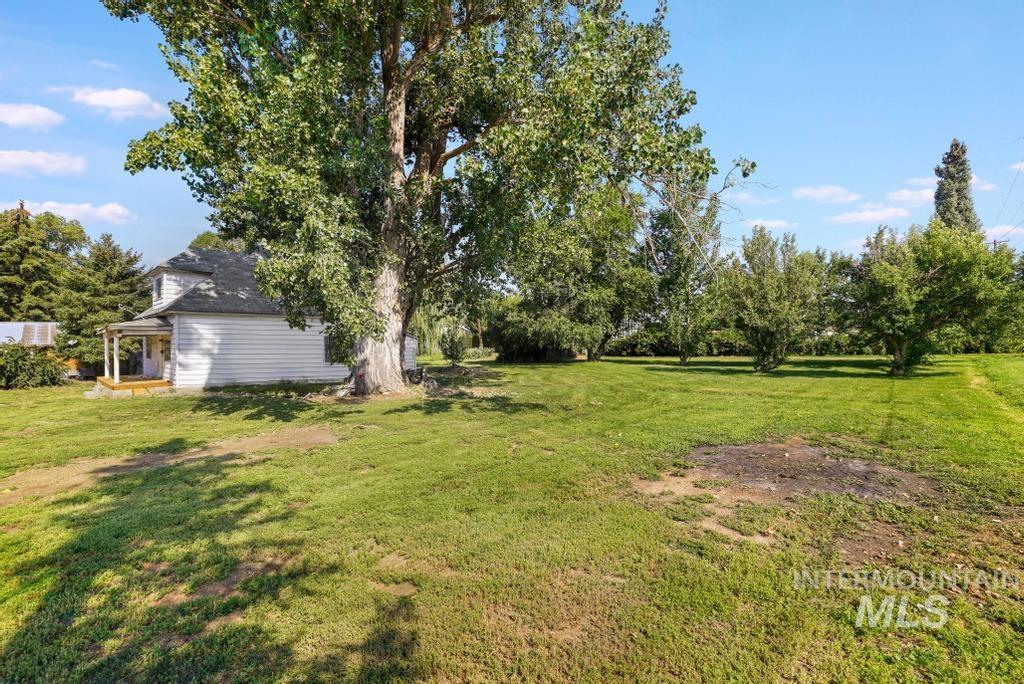 220 Kootenai Ave, Richfield, Idaho 83349, 3 Bedrooms, 1 Bathroom, Residential For Sale, Price $300,000, 98996286
