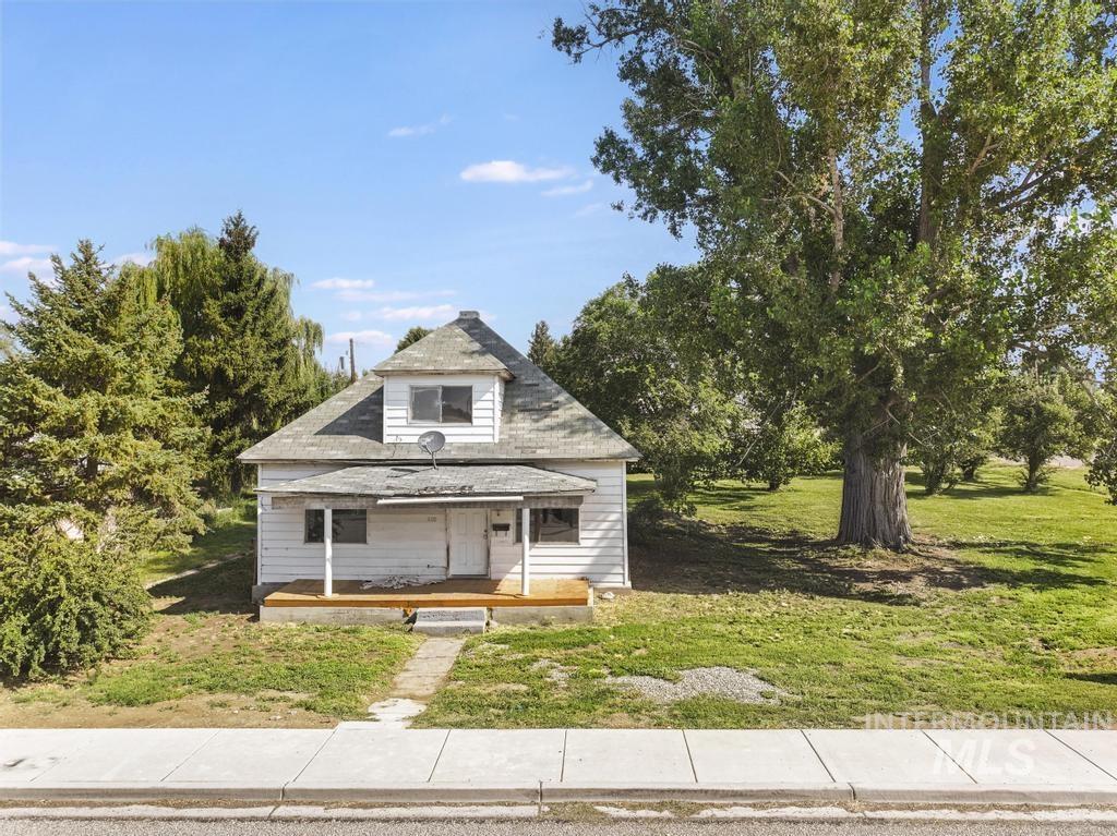 220 Kootenai Ave, Richfield, Idaho 83349, 3 Bedrooms, 1 Bathroom, Residential For Sale, Price $300,000, 98996286