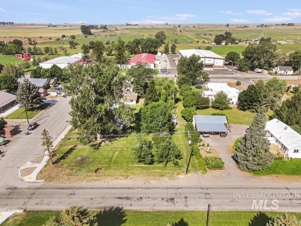 220 Kootenai Ave, Richfield, Idaho 83349, 3 Bedrooms, 1 Bathroom, Residential For Sale, Price $300,000, 98996286