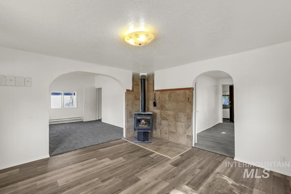 220 Kootenai Ave, Richfield, Idaho 83349, 3 Bedrooms, 1 Bathroom, Residential For Sale, Price $300,000, 98996286