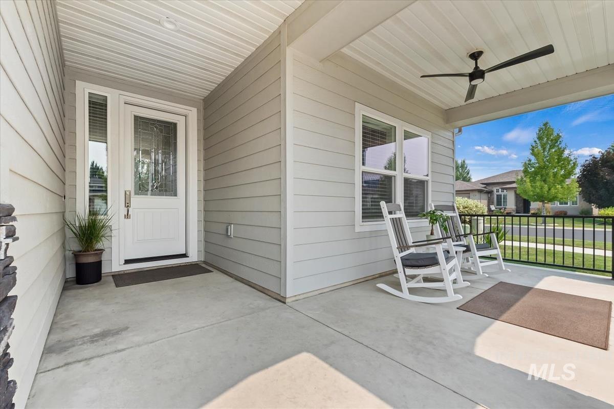1278 W Bolton Ln, Eagle, Idaho 83646, 3 Bedrooms, 2 Bathrooms, Residential For Sale, Price $595,000, 98996289