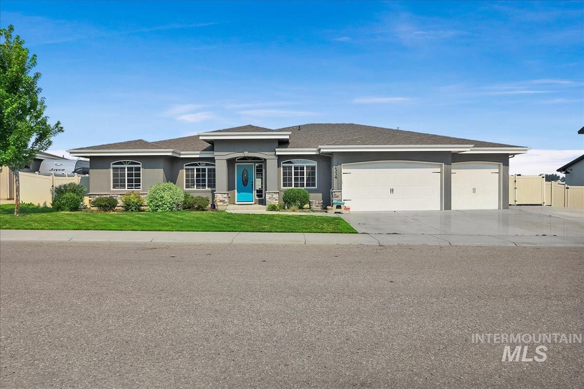 2334 N Van Dyke, Kuna, Idaho 83634, 4 Bedrooms, 2.5 Bathrooms, Residential For Sale, Price $599,900, 98996294