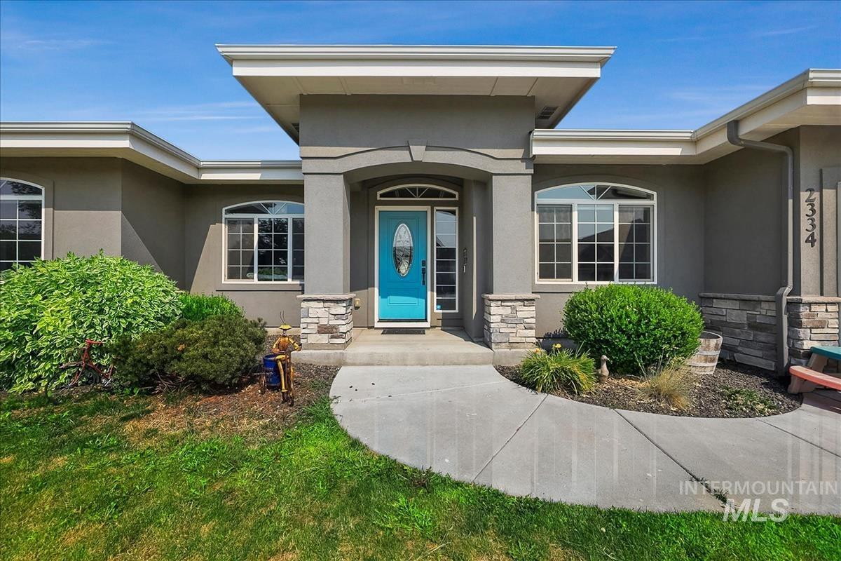 2334 N Van Dyke, Kuna, Idaho 83634, 4 Bedrooms, 2.5 Bathrooms, Residential For Sale, Price $599,900, 98996294