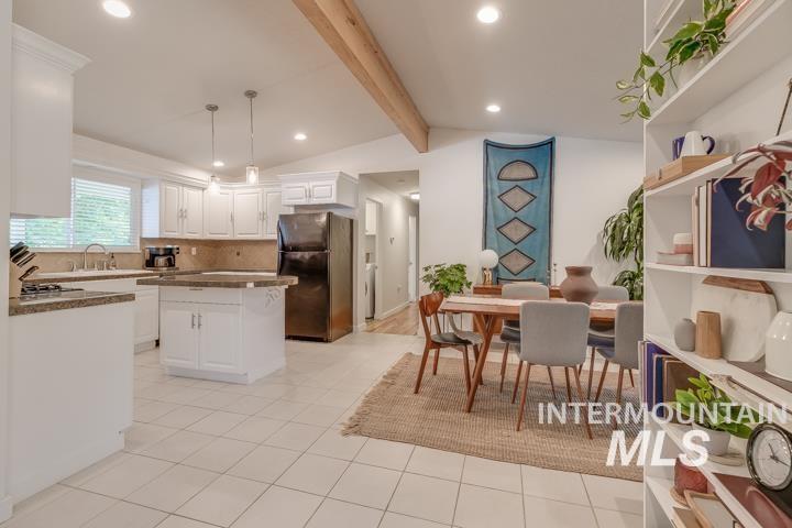 6827 W Ashland, Boise, Idaho 83709, 4 Bedrooms, 2.5 Bathrooms, Residential For Sale, Price $489,000, 98996299