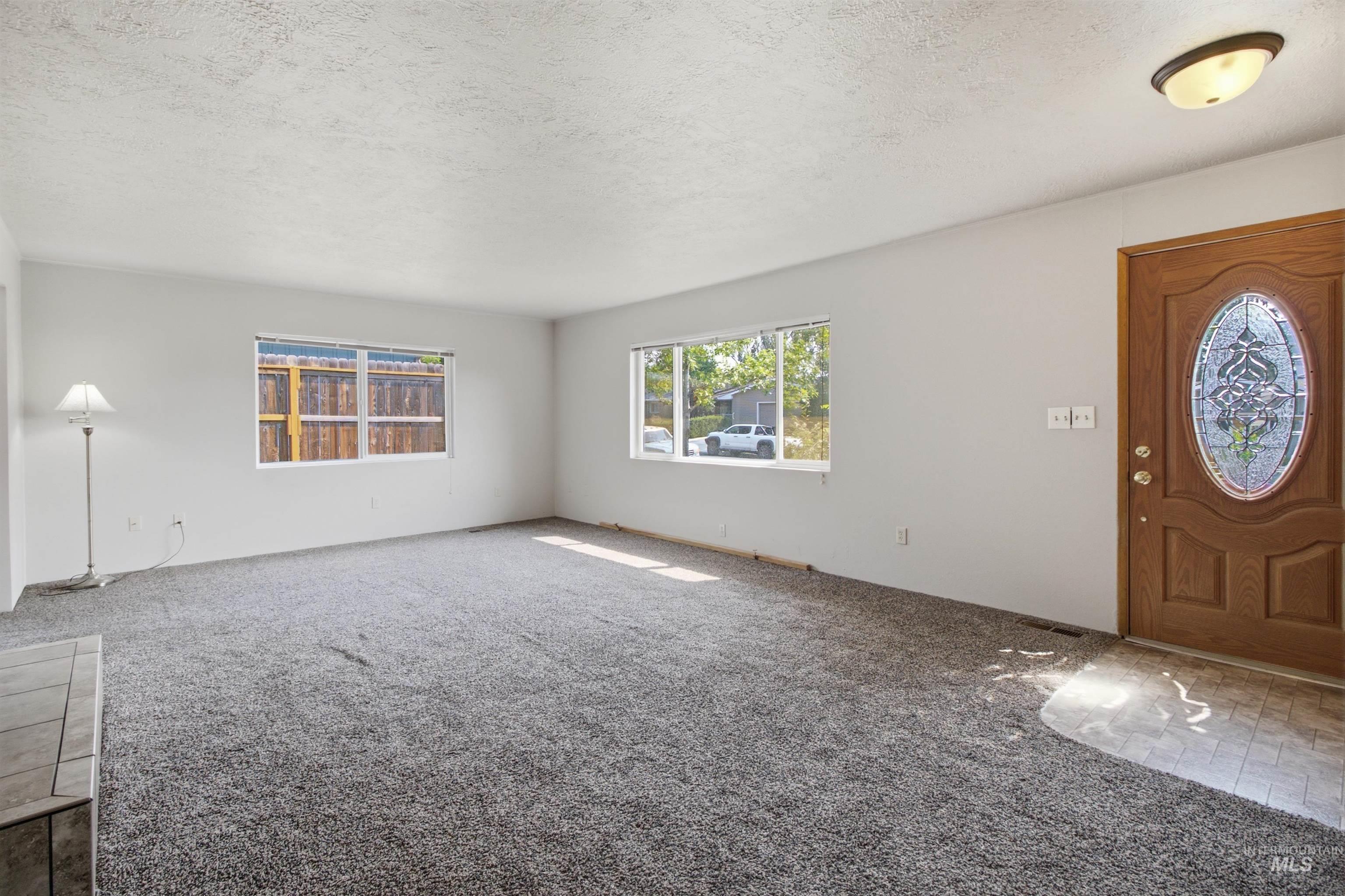 923 N Cleveland St, Moscow, Idaho 83843, 4 Bedrooms, 3 Bathrooms, Residential For Sale, Price $455,000, 98996300
