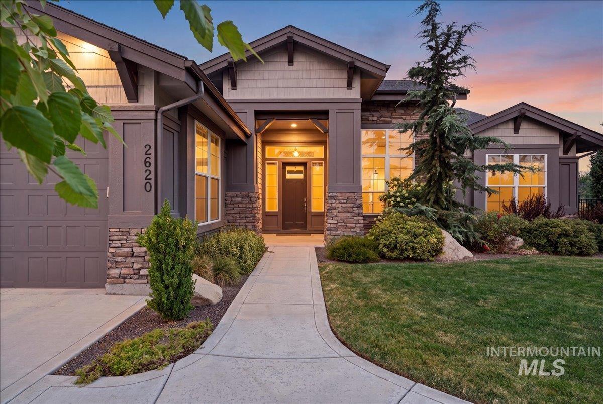 2620 N Rivington Ave, Eagle, Idaho 83616, 4 Bedrooms, 2.5 Bathrooms, Residential For Sale, Price $950,000, 98996302
