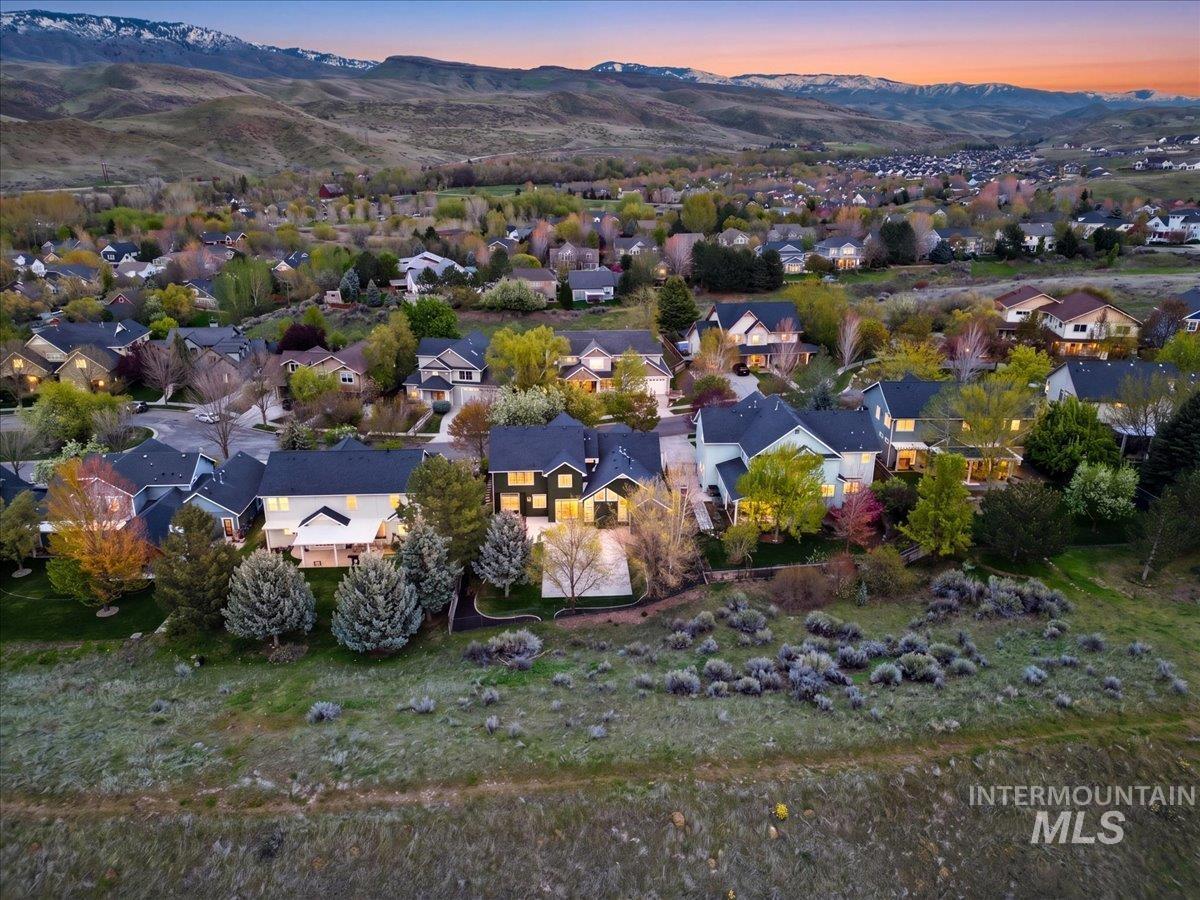 12935 N Schicks Ridge Rd, Boise, Idaho 83714, 4 Bedrooms, 2.5 Bathrooms, Residential For Sale, Price $860,000, 98996304